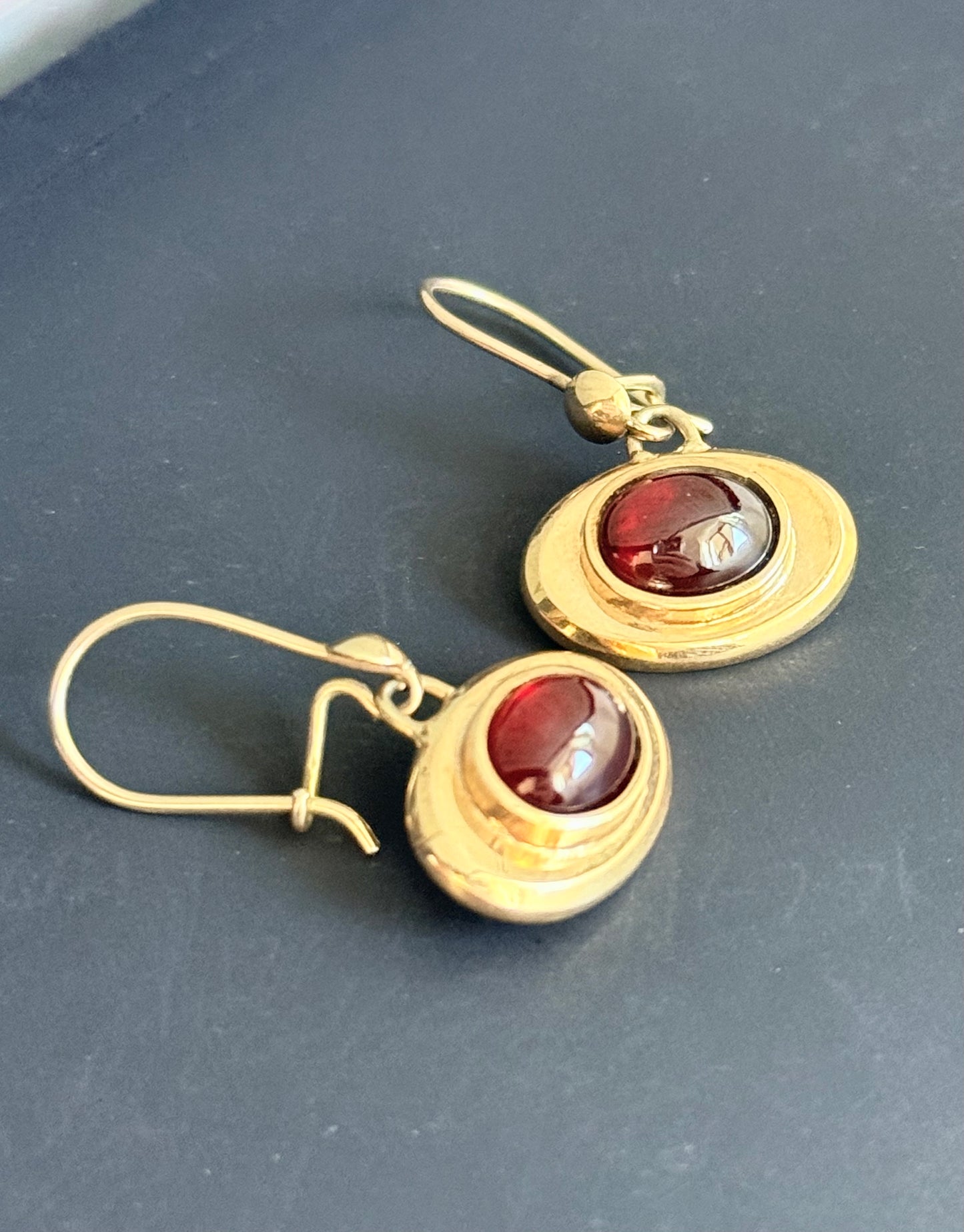 .15ct rose gold .1942 .625 gold Garnet cabochon gemstone collectors oval heirloom cufflink drop dangle earrings