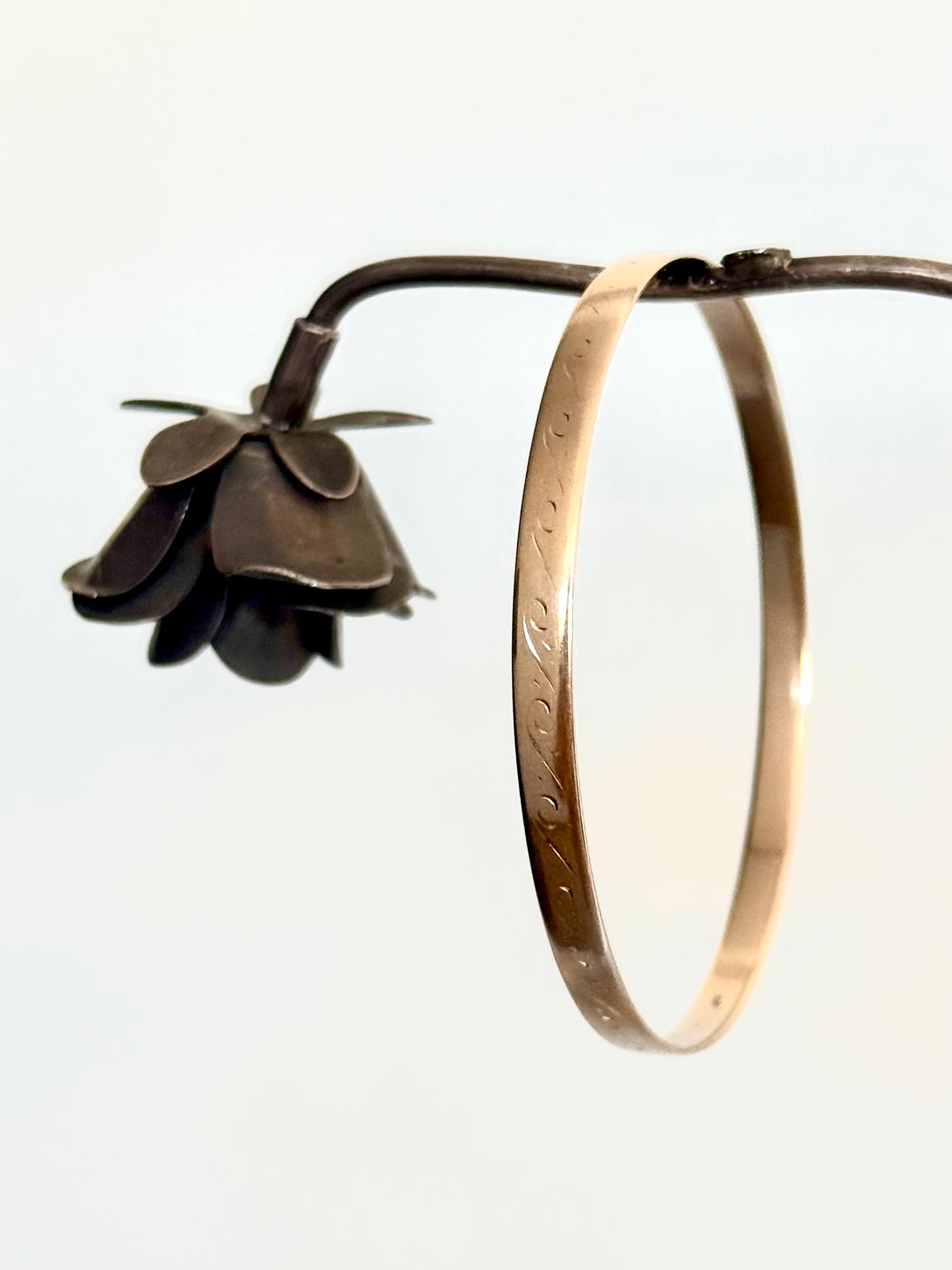 .375 .9ct gold antique vintage hand engraved solid yellow gold stack bangle