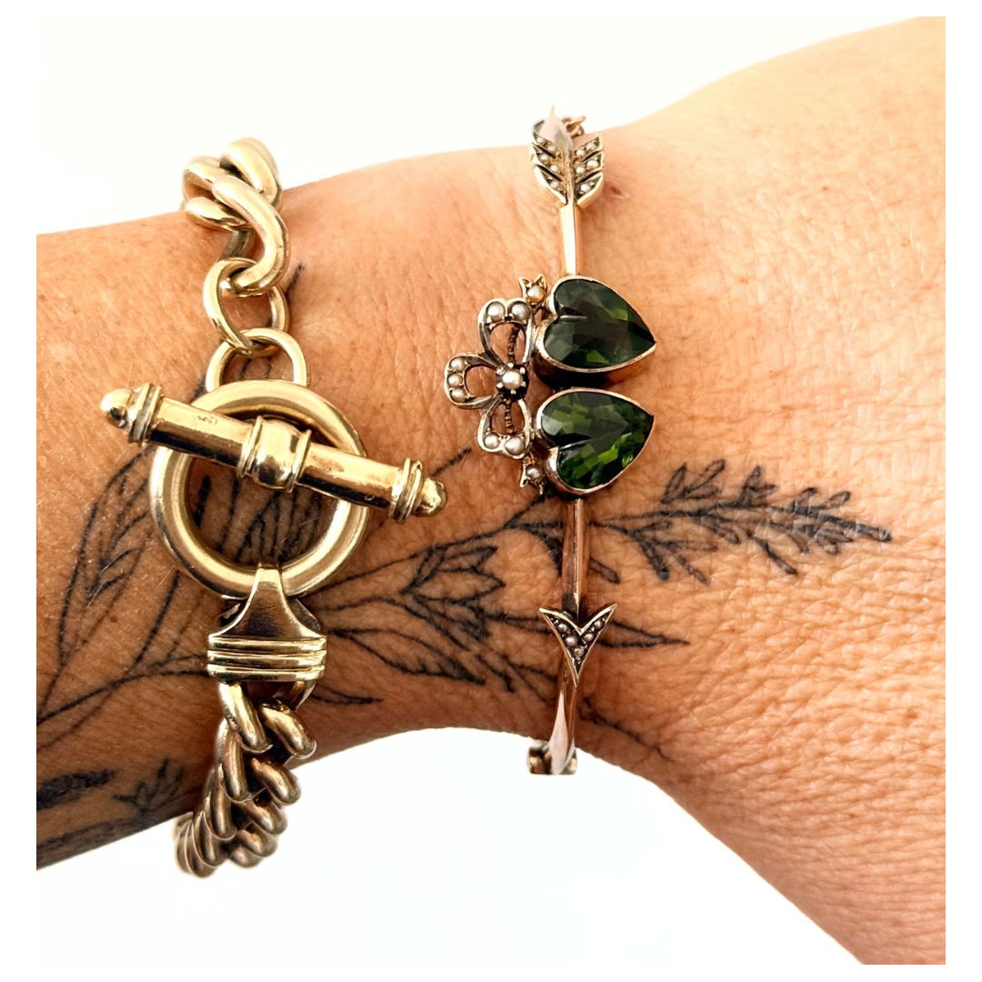 .375 .9ct yellow gold modernist chunky gold solid and heavy gold wide link t-bar toggle chunky fob chain curb bracelet