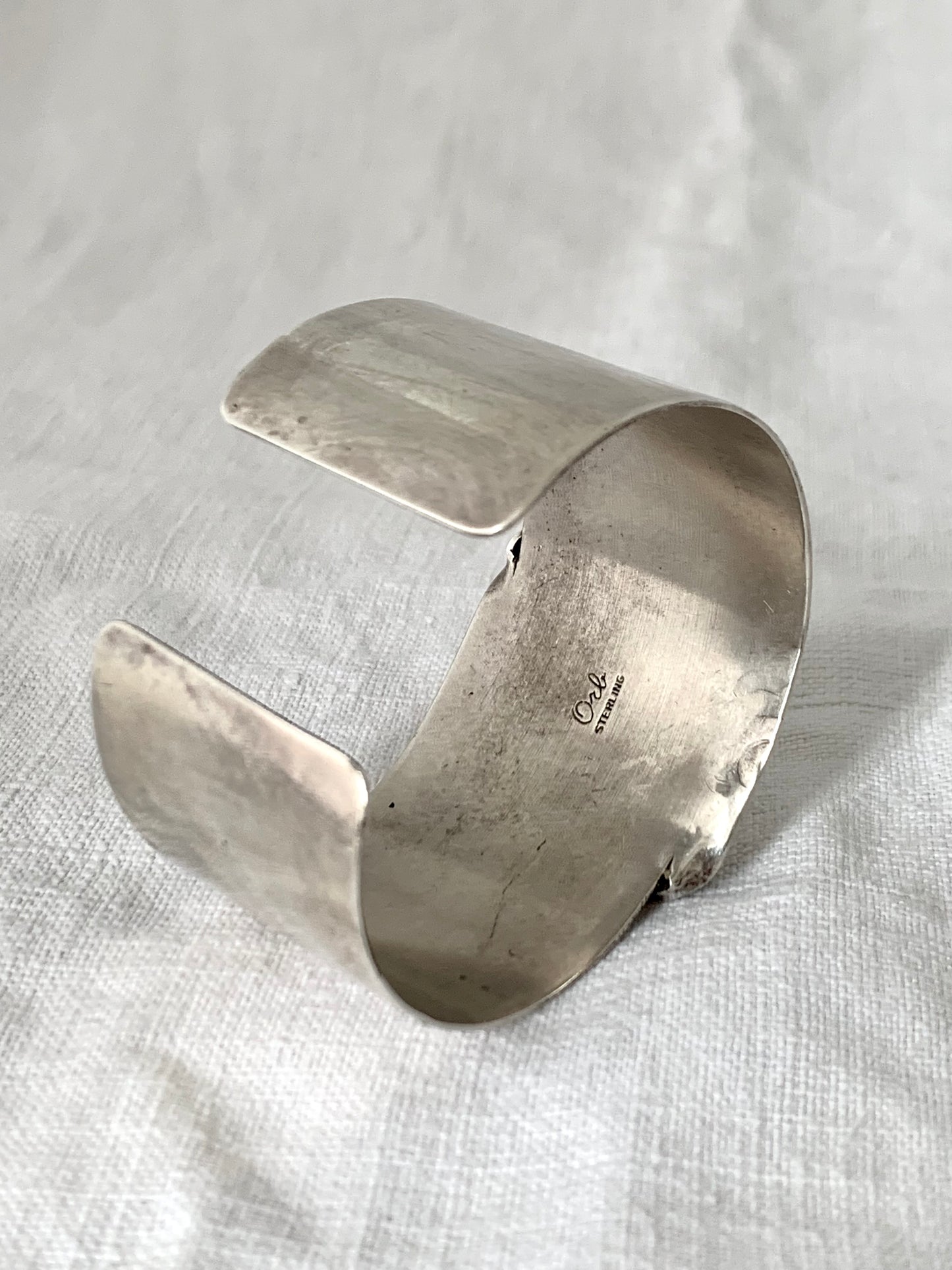 .925 1950s 1960s American Orb Sphere MCM abstract rare and collectable designer Otto Robert Bade Mid Century Modern sterling silver Modernist artisan made collectors cuff bangle