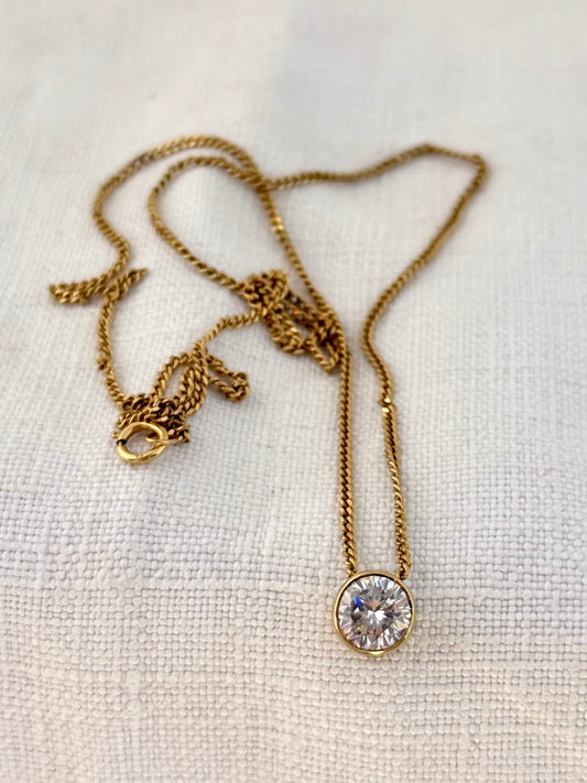 .375 .45cm long .9ct minimalist gold and white solitaire gemstone yellow gold modern chain and luxury gold pendant necklace