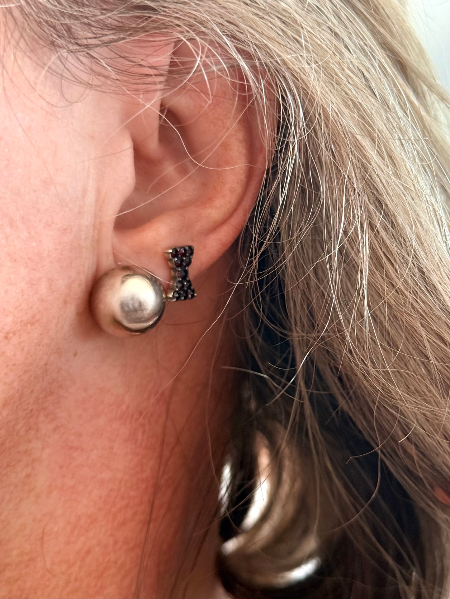 .1970s .1980s .925 domed button Classic sterling silver medium domed button circle post stud earrings