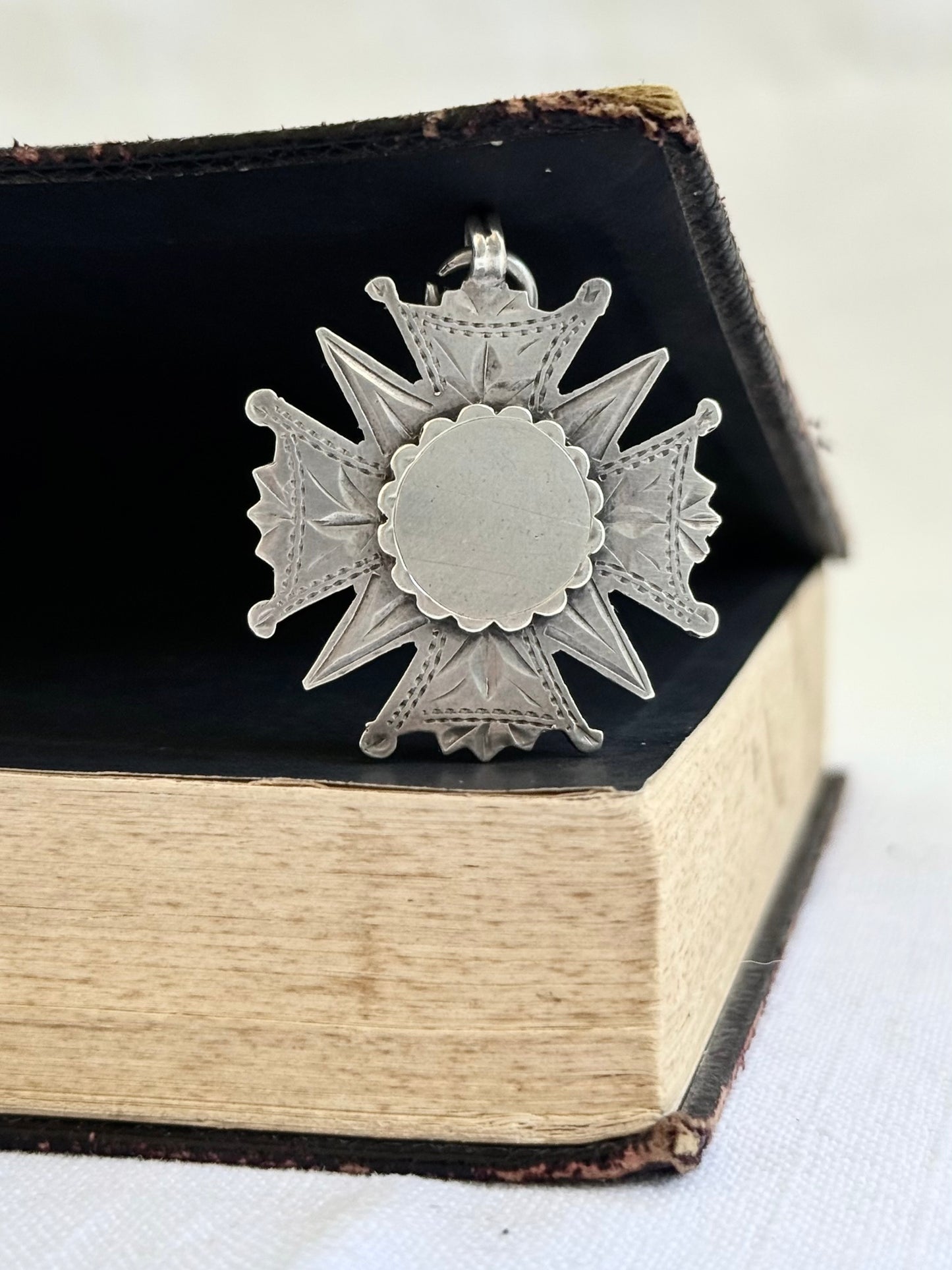 .1901 .925 antique Maltese Cross form Birmingham hallmarked English solid silver hand engraved fob medallion pendant