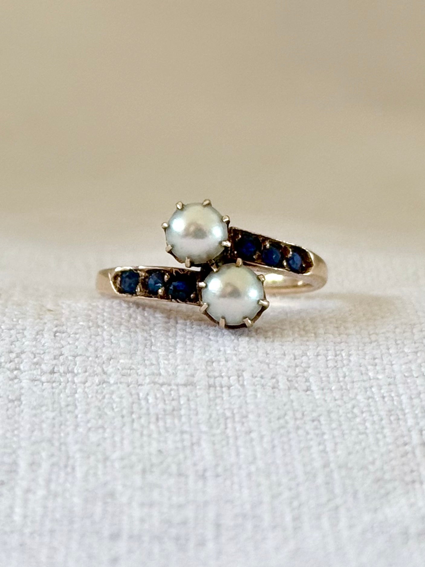 .14ct .1880s .1900s .585 gold antique Victorian Edwardian treasure Toi et Moi double pearl and sapphire bypass sweetheart commitment ring