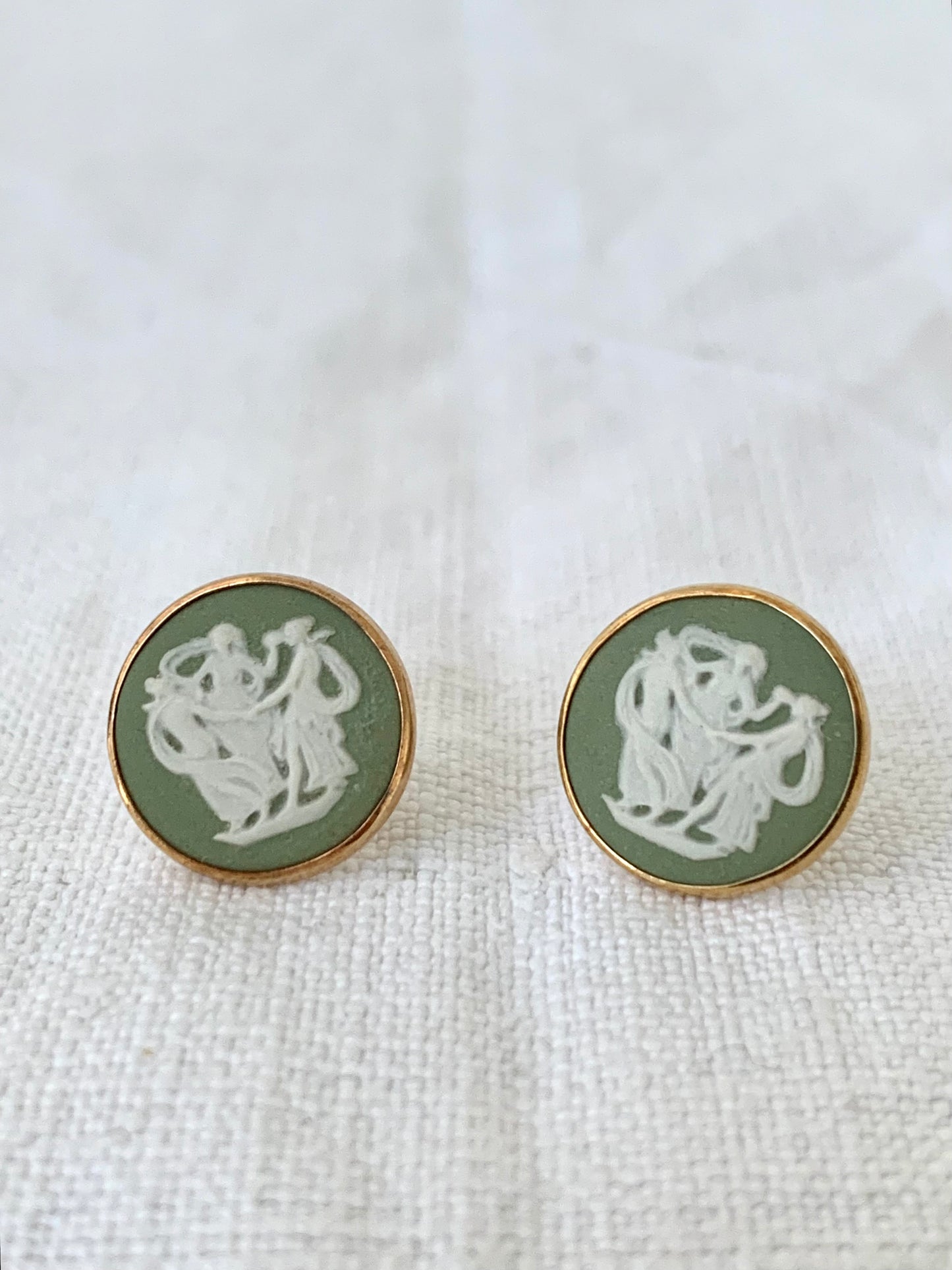 .1970s .375 .9ct gold Wedgwood green Jasperware Three Graces dancing Grecian ladies Cameo ceramic post stud earrings