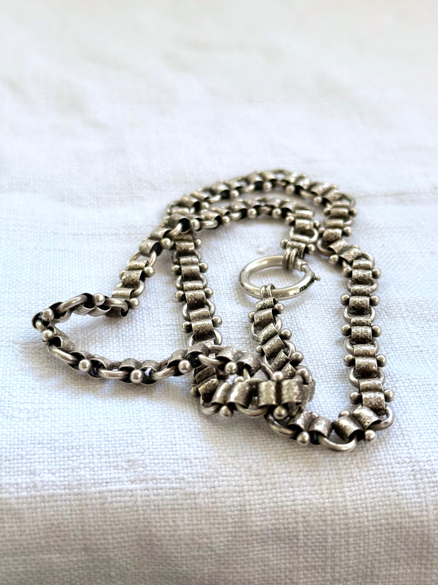. 1880s .1890s .925 antique Victorian era rare Etruscan revival book chain collar necklace
