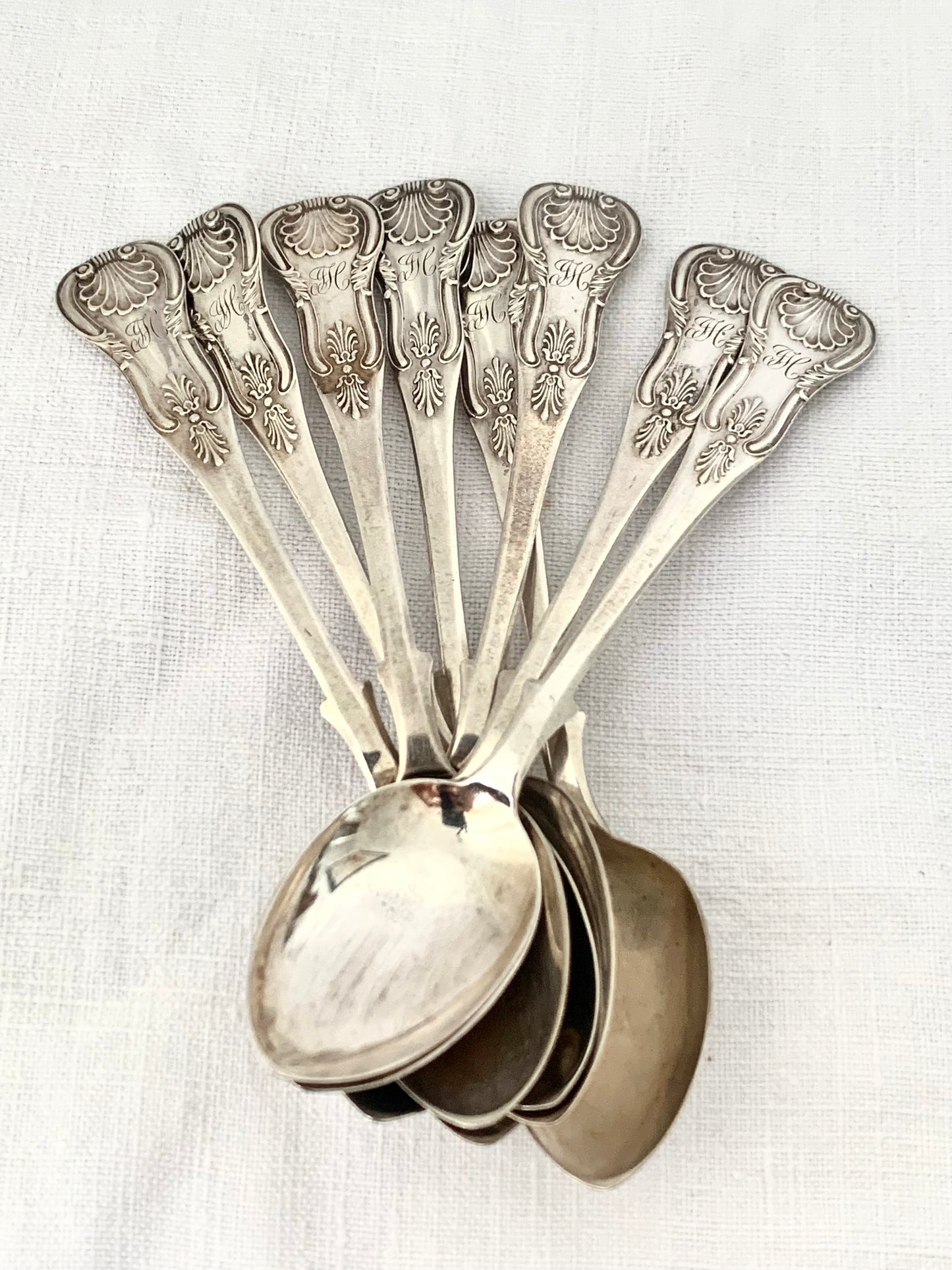 .925 1870 hallmark sterling silver Scottish Scotland Edinburgh collectors silver King’s Pattern 8 teaspoon set with JH monogram.