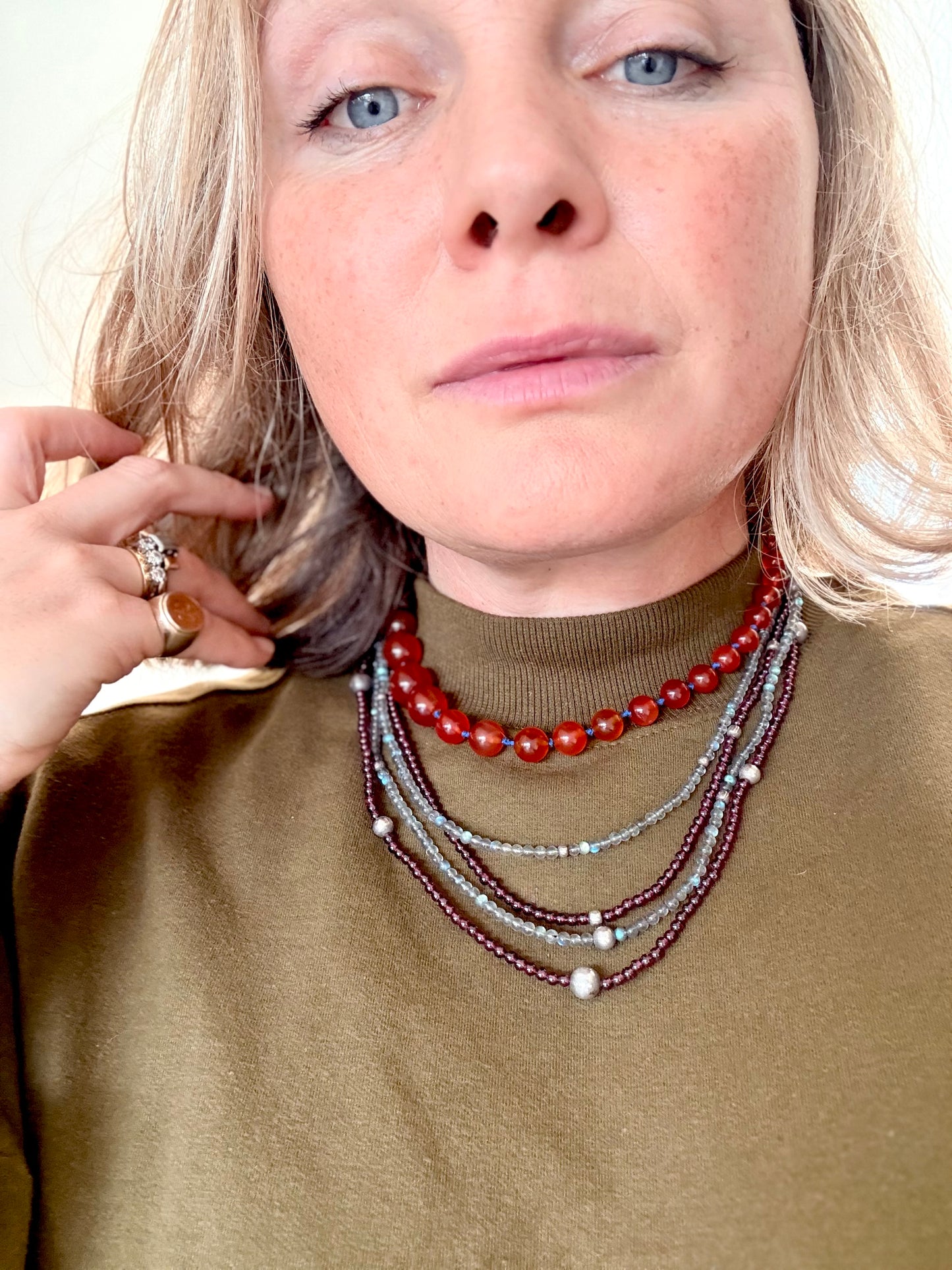 .4 strand gemstone .925 Indian style Garnet Labradorite gemstone necklace