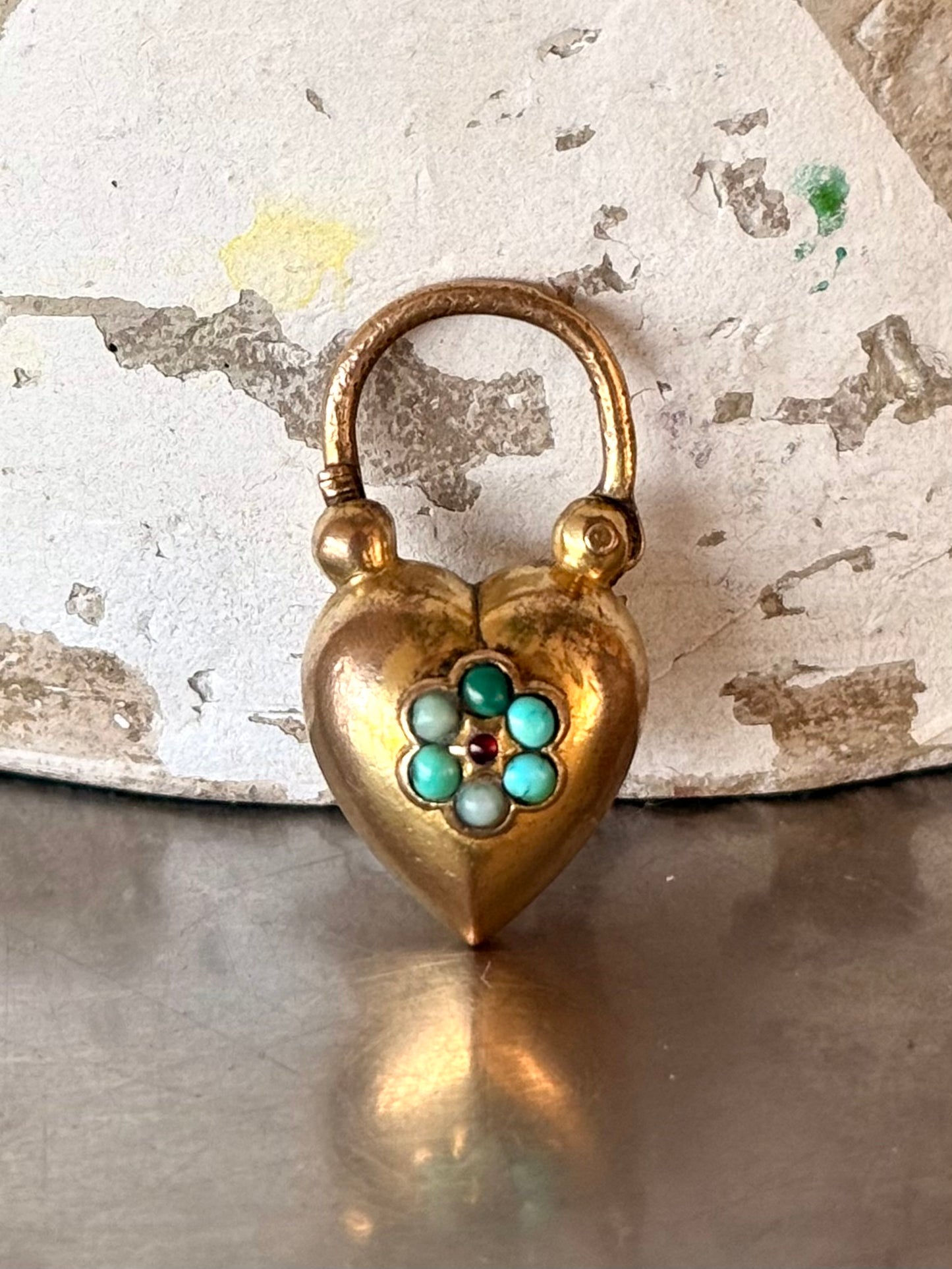 .1800s .1860s antique Georgian to Victorian era collectors heavy Gold fill large puffy heart antique gemstone padlock clasp pendant