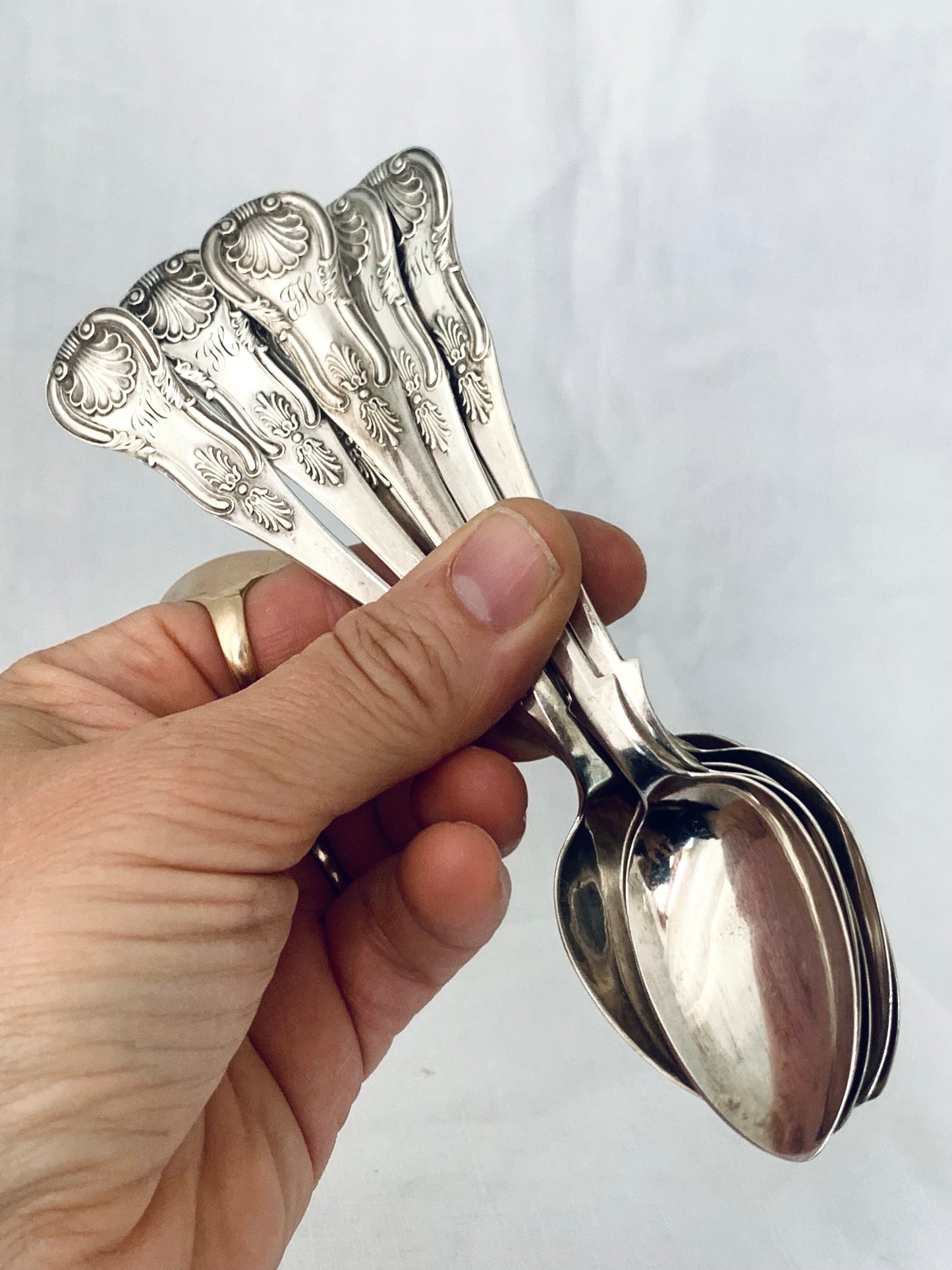 .925 1870 hallmark sterling silver Scottish Scotland Edinburgh collectors silver King’s Pattern 8 teaspoon set with JH monogram.