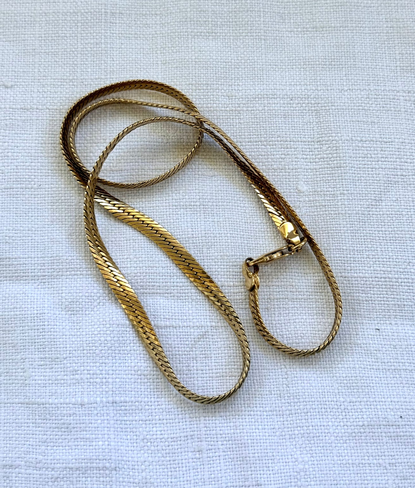 .1980s .375 .9ct gold modernist flat link solid luxury tight link flat link yellow gold classic snake chain link luxury 4mm wide gold chain necklace