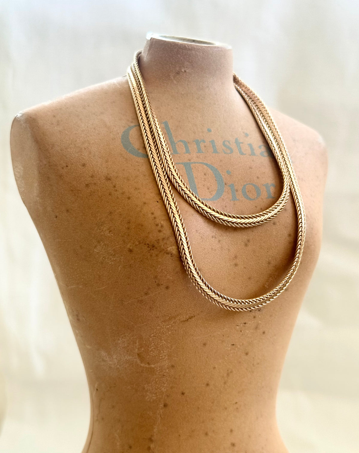 .1980s .1990s .375 .9ct gold classic solid flat snake chain tight link modernist yellow gold classic snake chain necklace
