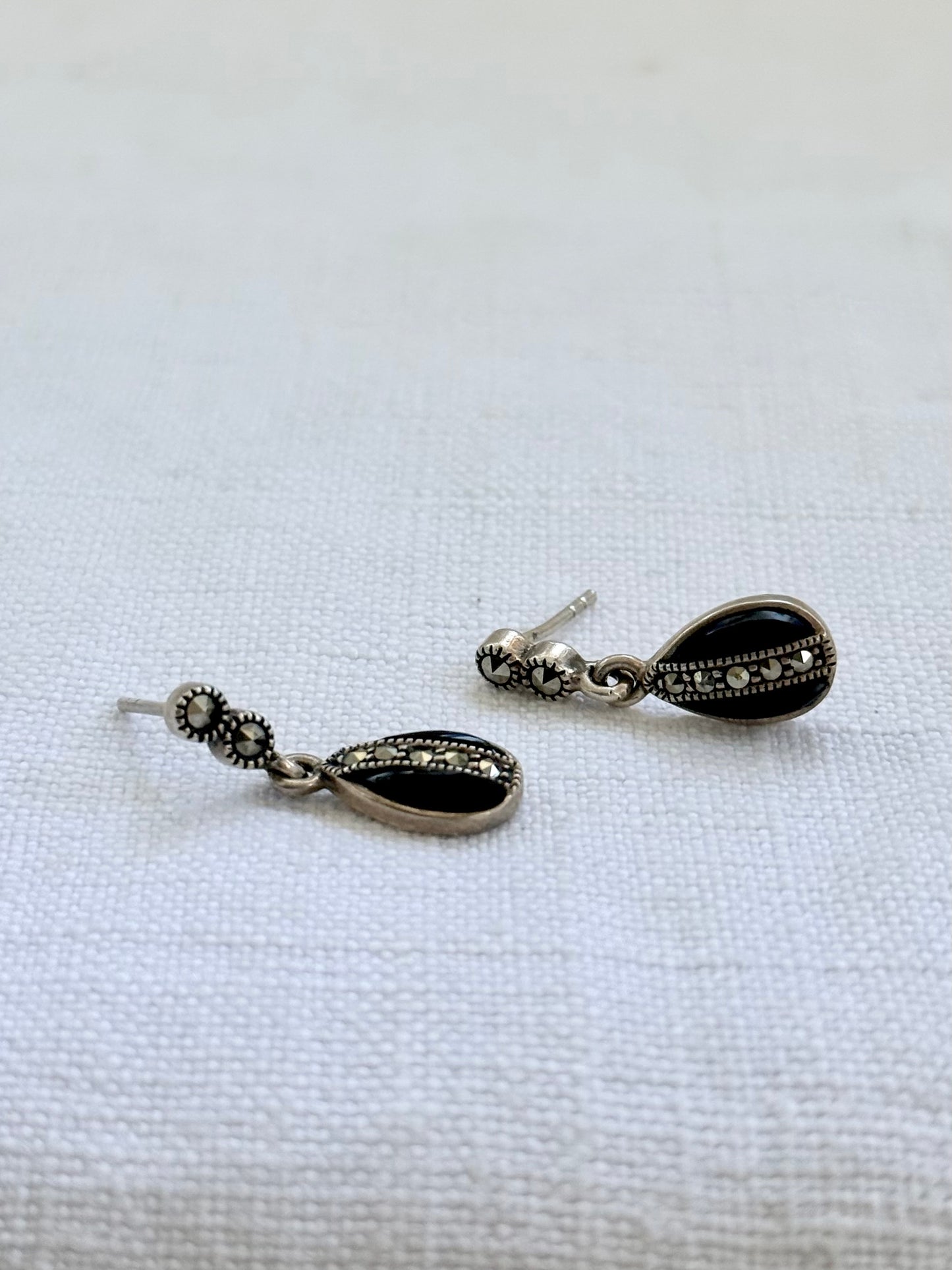 .1920s .925 Art Deco revival Onyx and Marcasite bedazzled teardrop drop dangle earrings