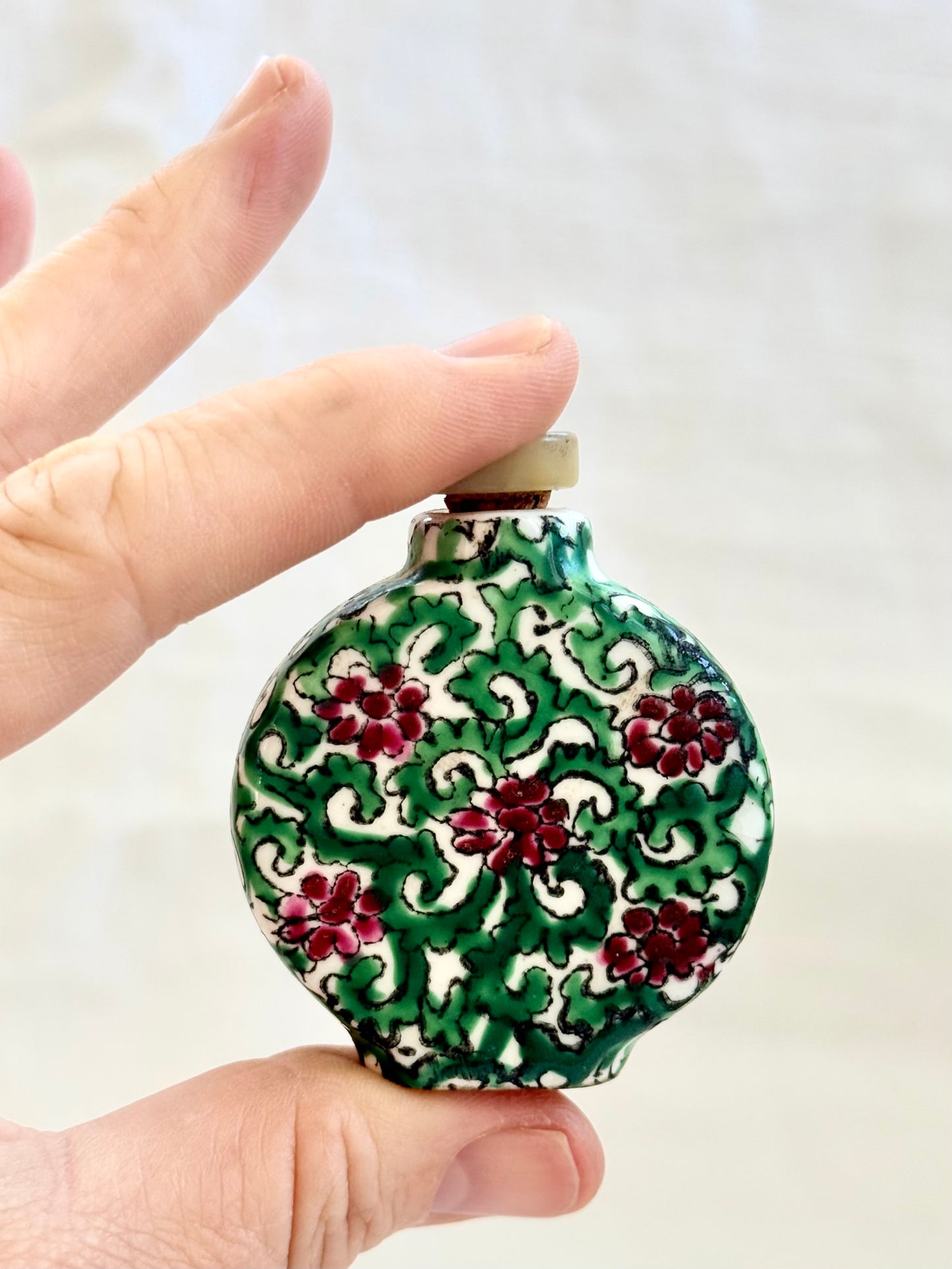 .1800s .1900s antique Chinese ceramic porcelain hand painted snuff bottle with Jade stone stopper