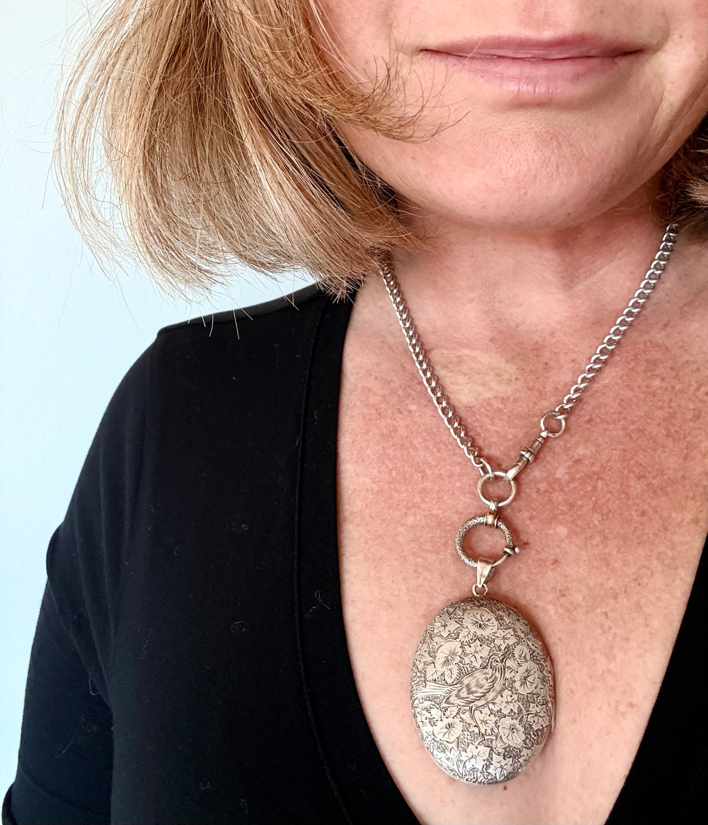 .1880s .1890s .925 large Victorian Aesthetic deep engraved Swallow and floral detailed antique French sterling silver locket