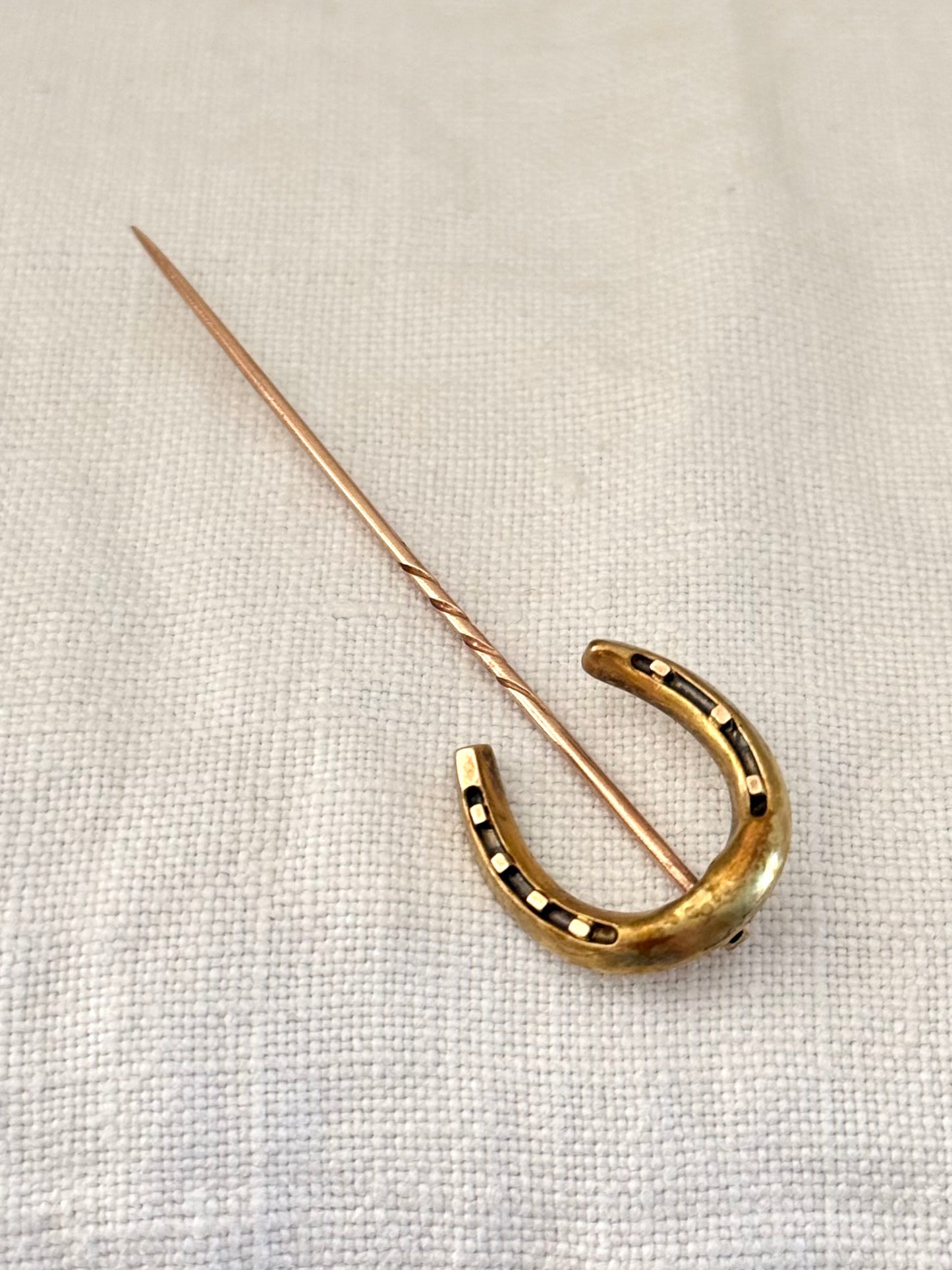 .14ct .1880s .1890s .585 fine gold antique Equestrian Victorian horseshoe antique yellow gold rose gold stickpin lapel pin