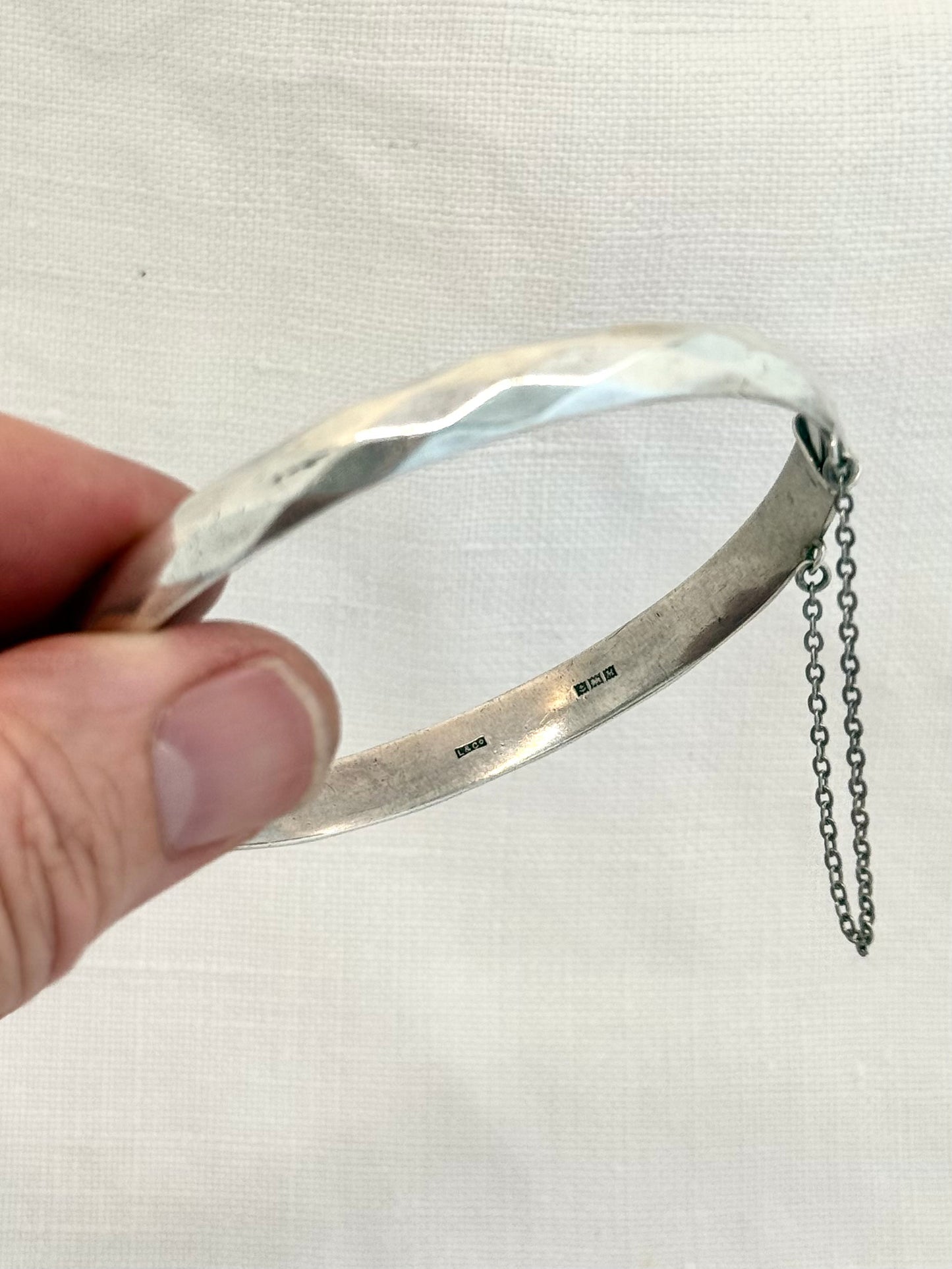 .1961 .925 Birmingham diamond faceted sterling silver hallmarked mid century modern harlequin clasp bangle