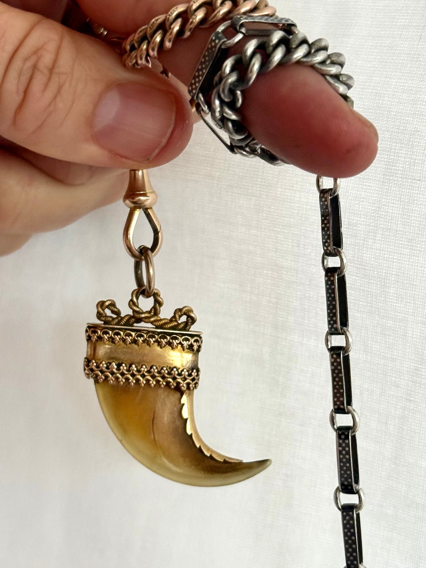 .14ct .1800s antique collectors Baroque Etruscan revival yellow gold early Victorian fine gold tiger lion claw pendant