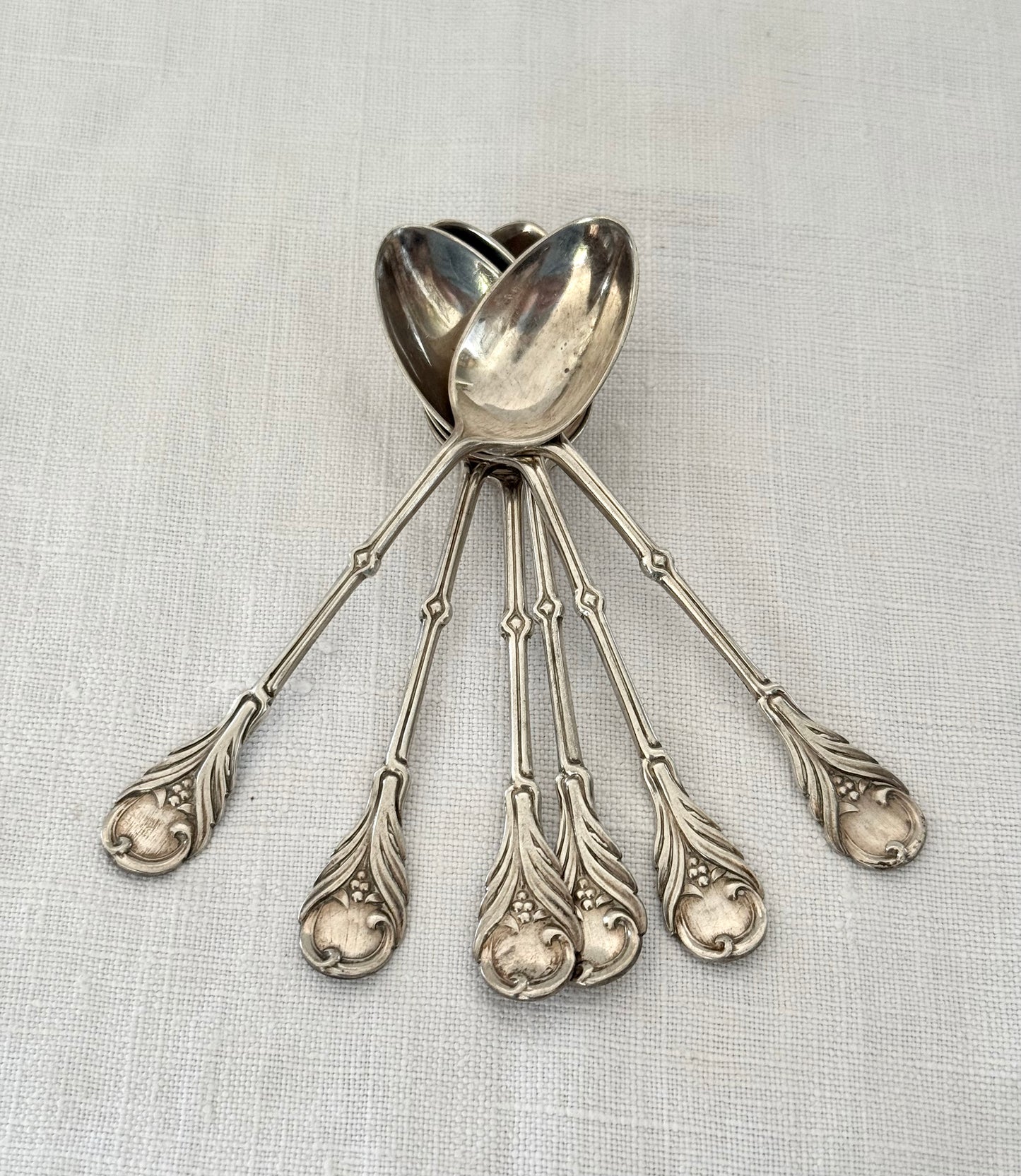 .1906 .925 antique solid sterling silver fancy Edwardian Sheffield England 6 demitasse coffee spoon set by Joseph Rodgers