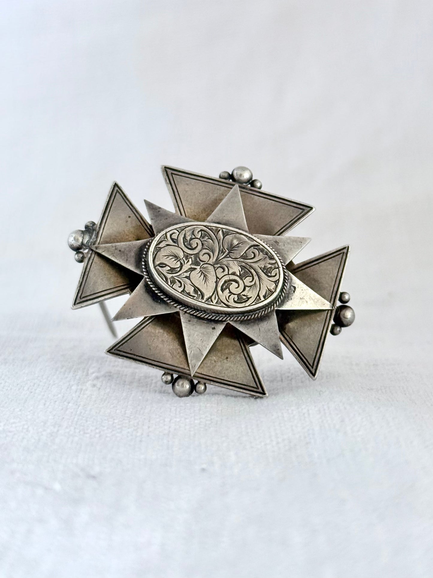 .1887 .925 Victorian silver maltese cross rare hallmark sterling silver brooch locket heirloom treasure