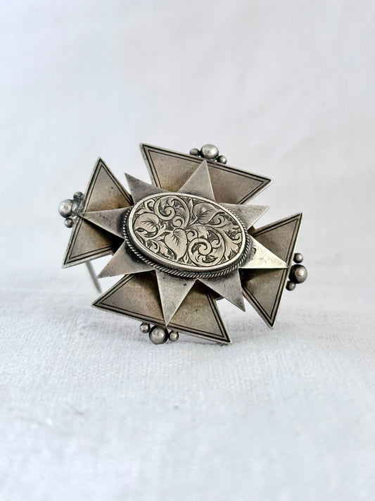 .1887 .925 Victorian silver maltese cross rare hallmark sterling silver brooch locket heirloom treasure