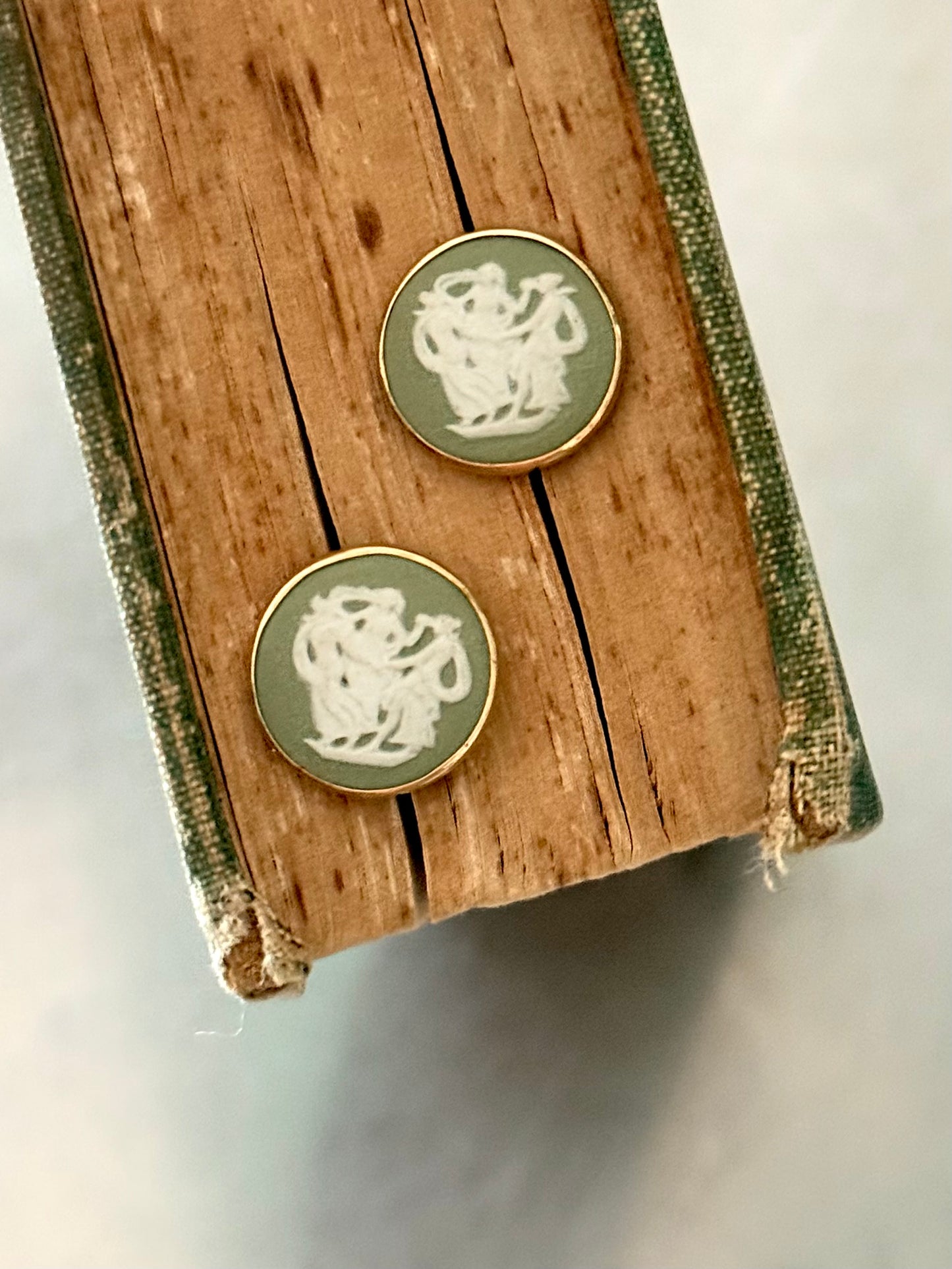 .1970s .375 .9ct gold Wedgwood green Jasperware Three Graces dancing Grecian ladies Cameo ceramic post stud earrings