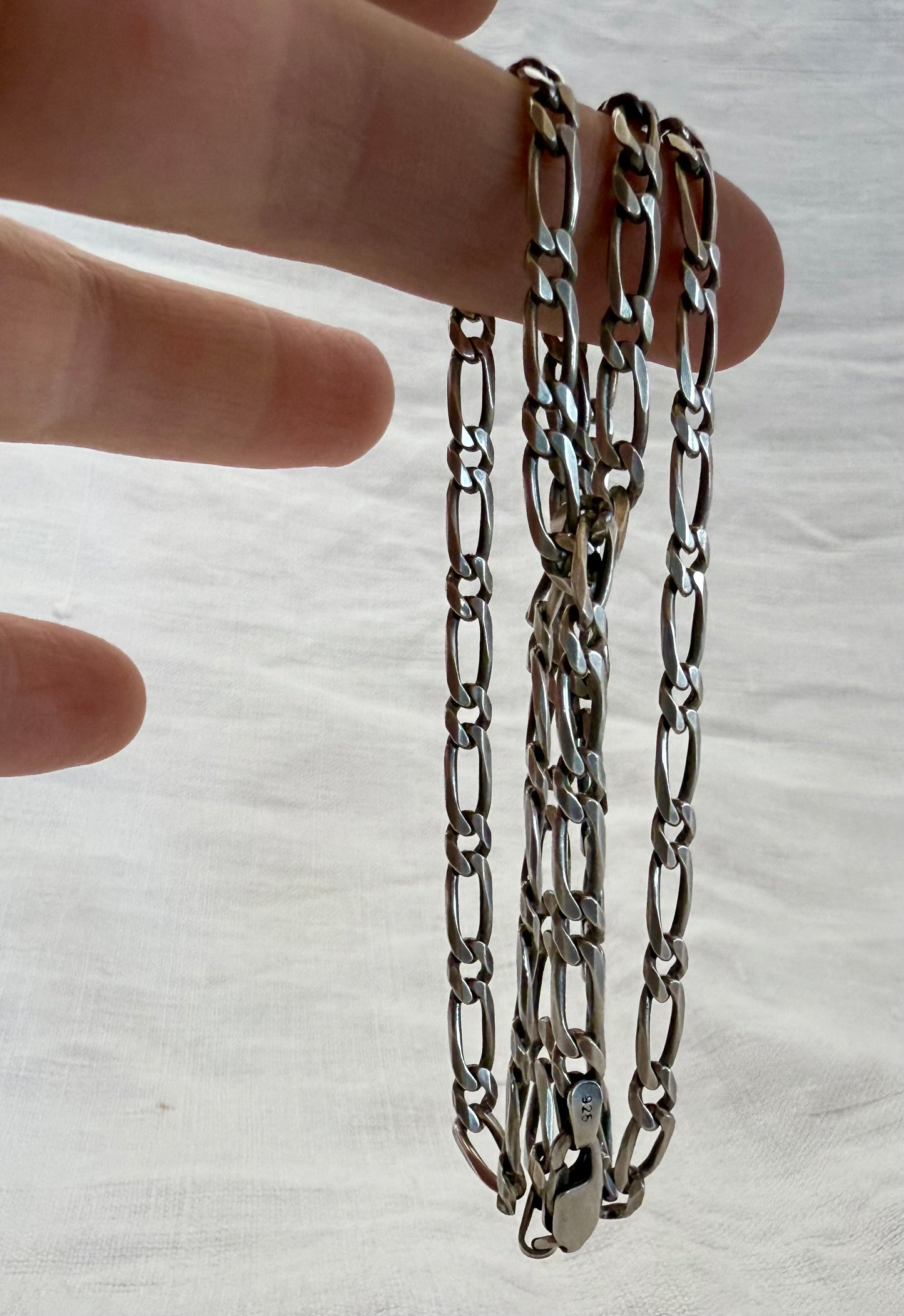 .925 1970s 60cm long retro perfect sterling silver chunky link well made Figaro chain modernist chain link necklace