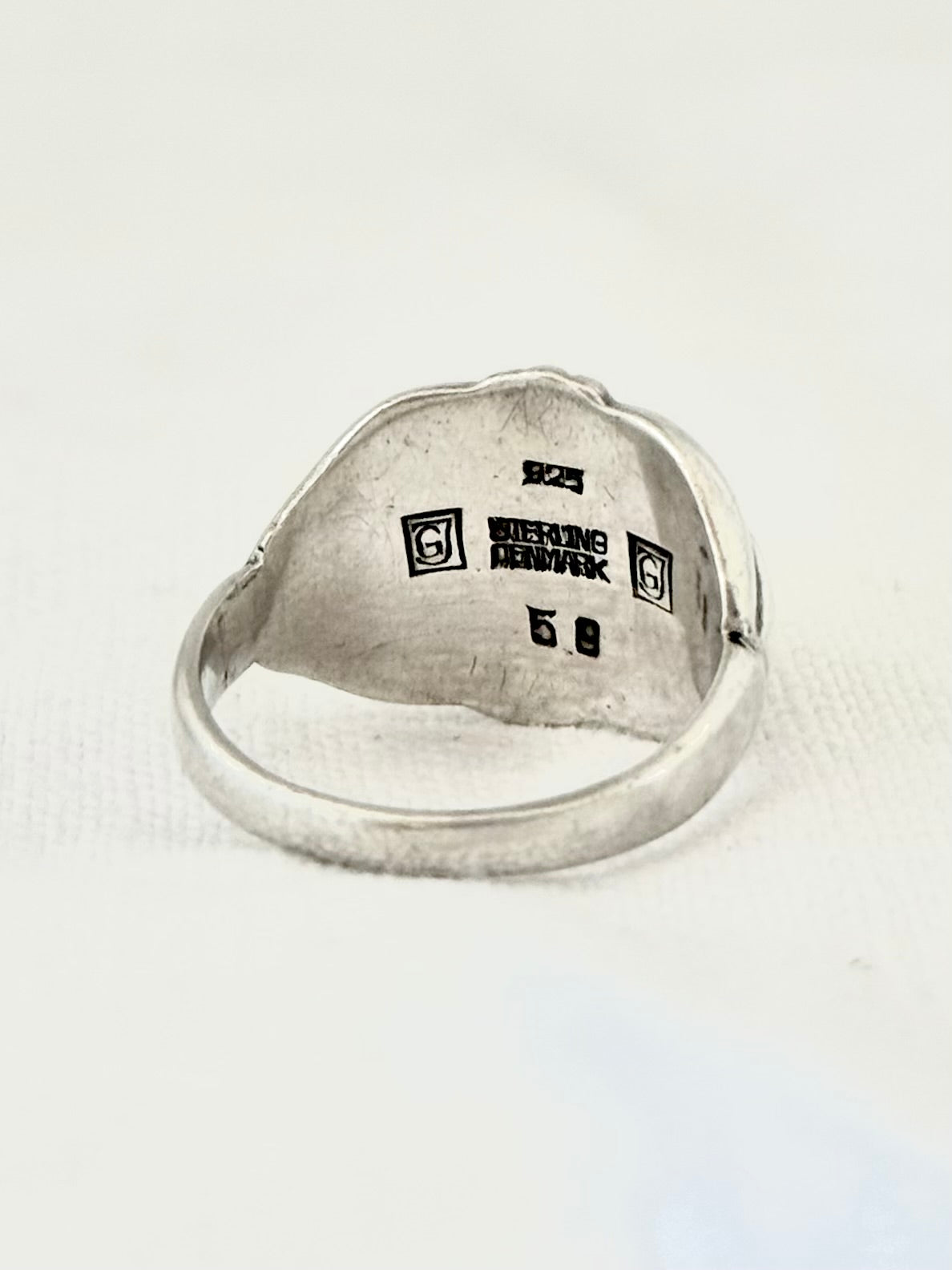 .1933 .1944 #59 .925 Georg Jensen rare modernist silver stone ball designer collectors ring