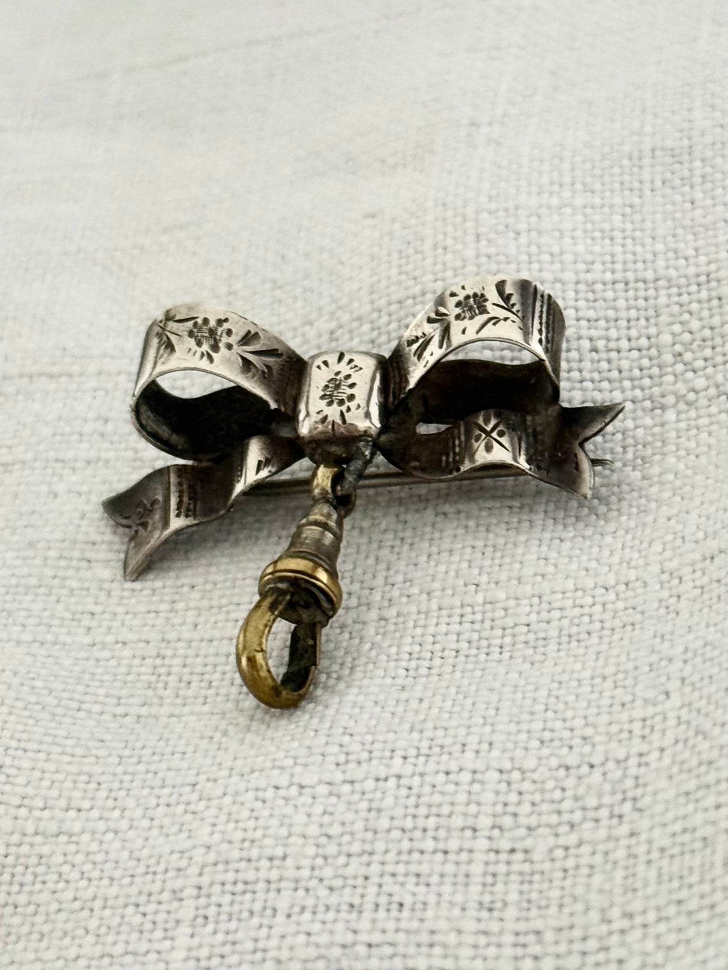 .1912 .925 antique Bow Ribbon original Chester hallmark silver sweetheart lapel fob watch brooch pin