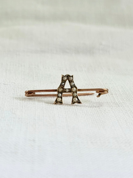 1890s .1900s .375 gold A monogram antique .9ct gold .11 pearl A capital letter sweetheart love toekn brooch