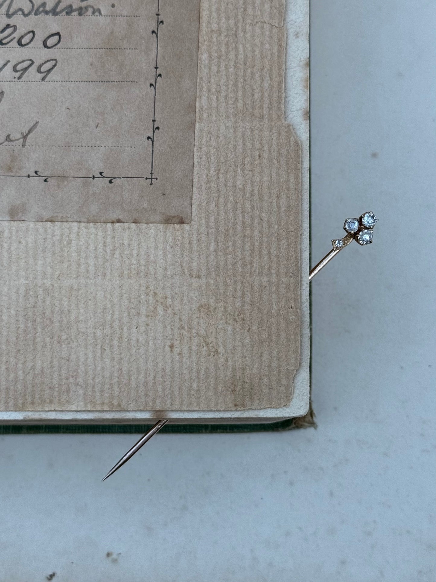 .14ct .1900s .1910s .3 leaf clover .4 diamond antique treasured hope faith love gold lapel stick pin
