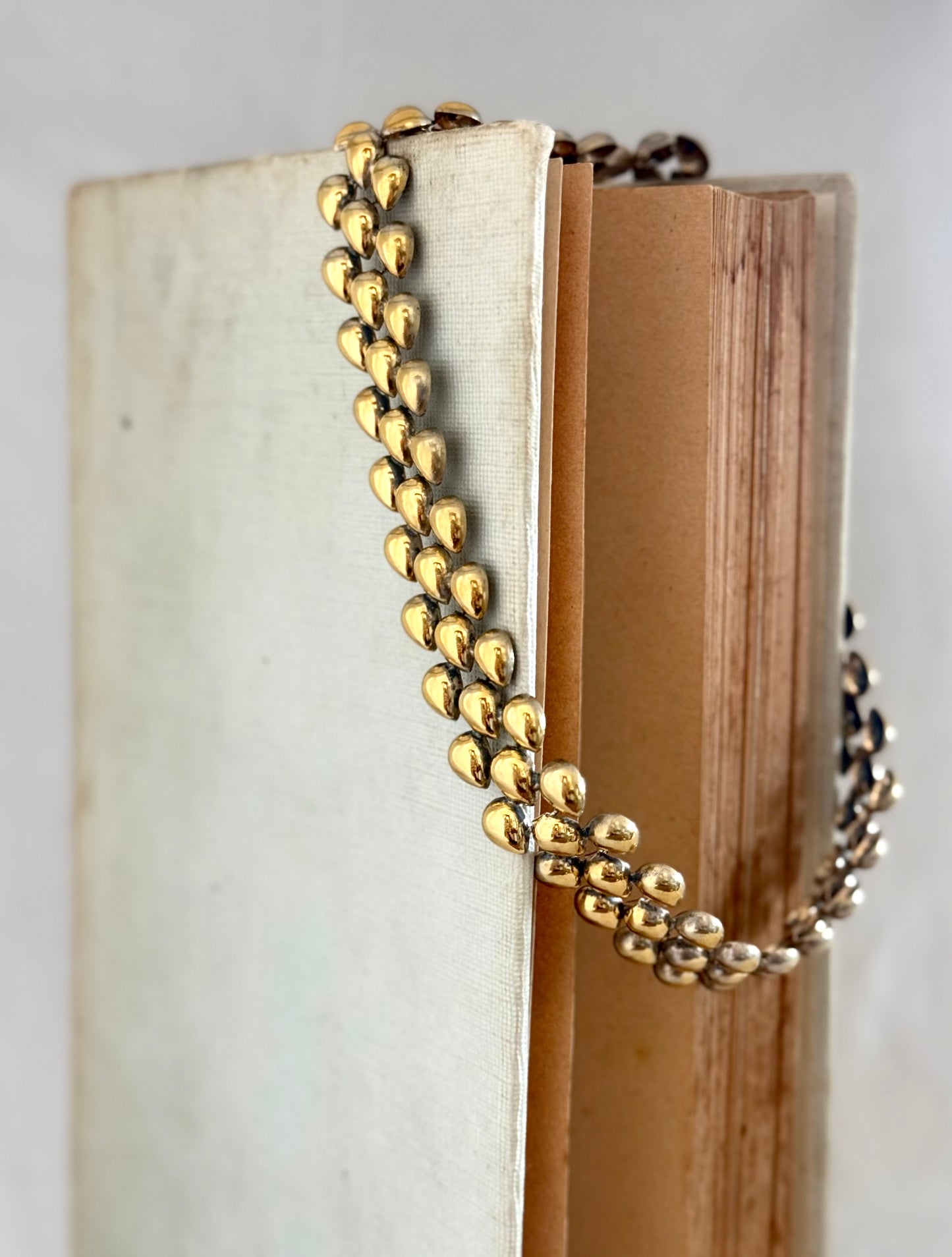 .1950s .835 gold fill modernist choker chain European silver fancy form necklace