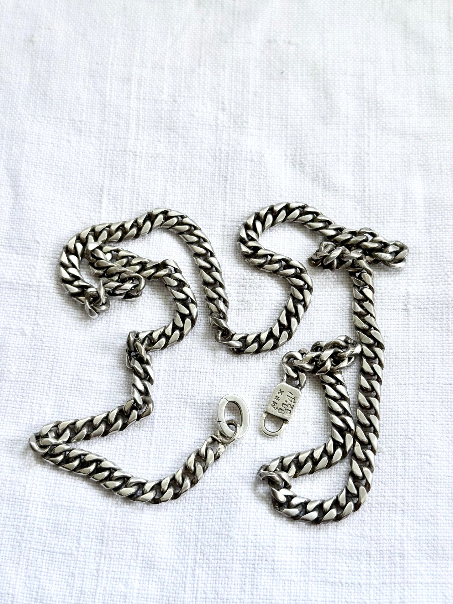 .1950s .1960s .925 chunky Mexican Modernist chunky solid sterling silver fancy form curb chain necklace with oval extender clasp fitting