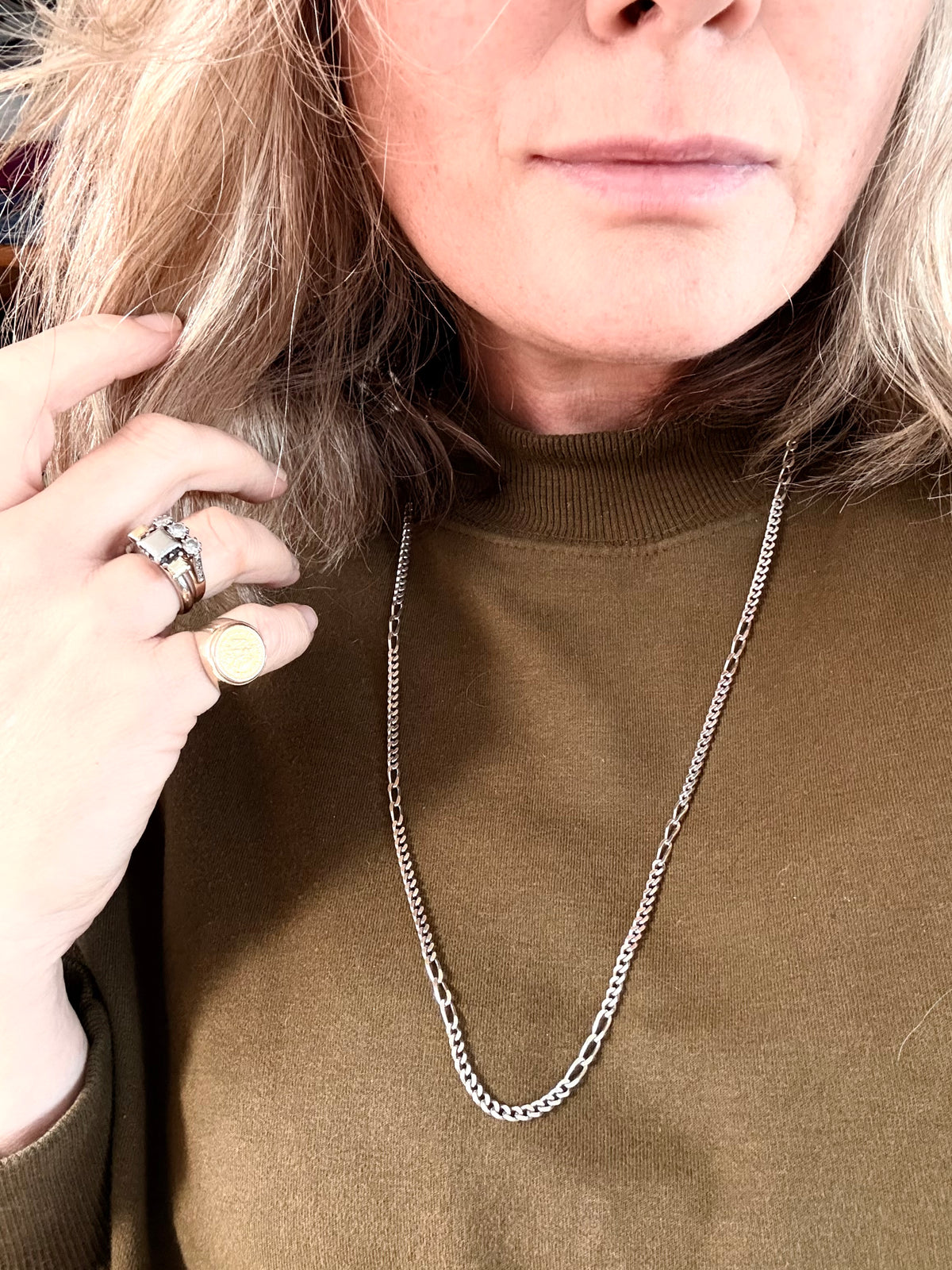 .1970s .925 .71cm long retro perfect sterling silver flat curb chain Figaro chain modernist chain link long retro perfect necklace
