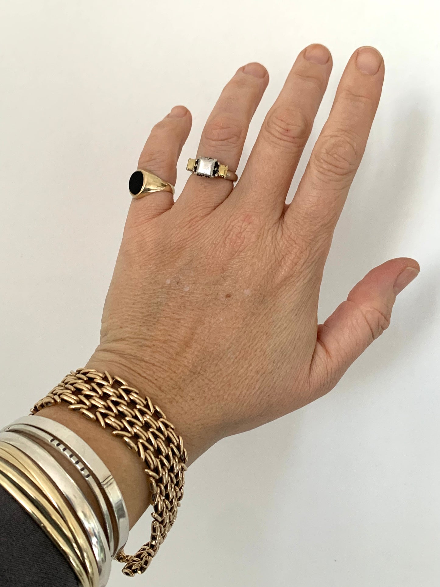 .1960 .1964 .375 9ct gold solid fancy link wide chunky width fancy link gate chain chain bracelet with gold heart padlock clasp