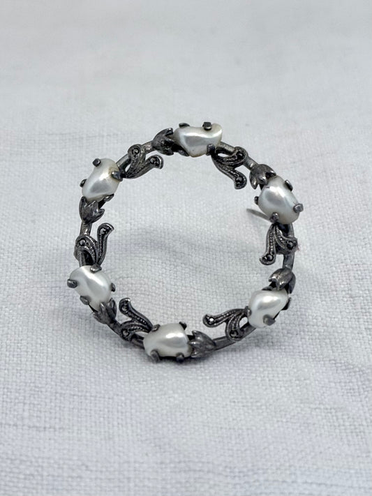 .1930s .1940s Arts & Crafts baroque pearl freshwater pearl sterling silver pearl marcasite wreath brooch