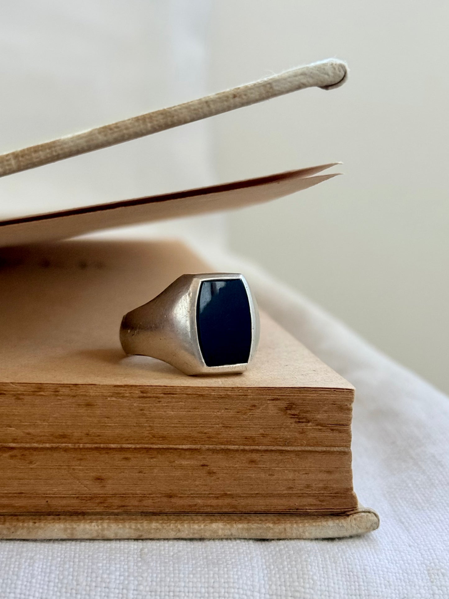 .1970s .925 modernist South African designer Onyx gemstone sterling silver signet seal ring