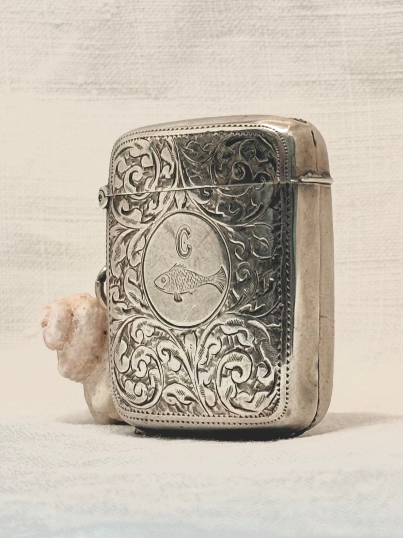 .1901 .925 antique collectors Rare Edwardian Victorian 1901 Sterling Silver Combination Match Vesta Photo frame Locket cheroot case pendant