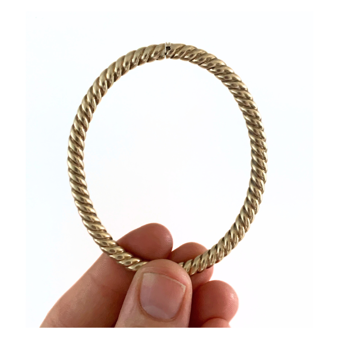 Solid 9ct gold Vintage Barley Weave clip clasp Bangle