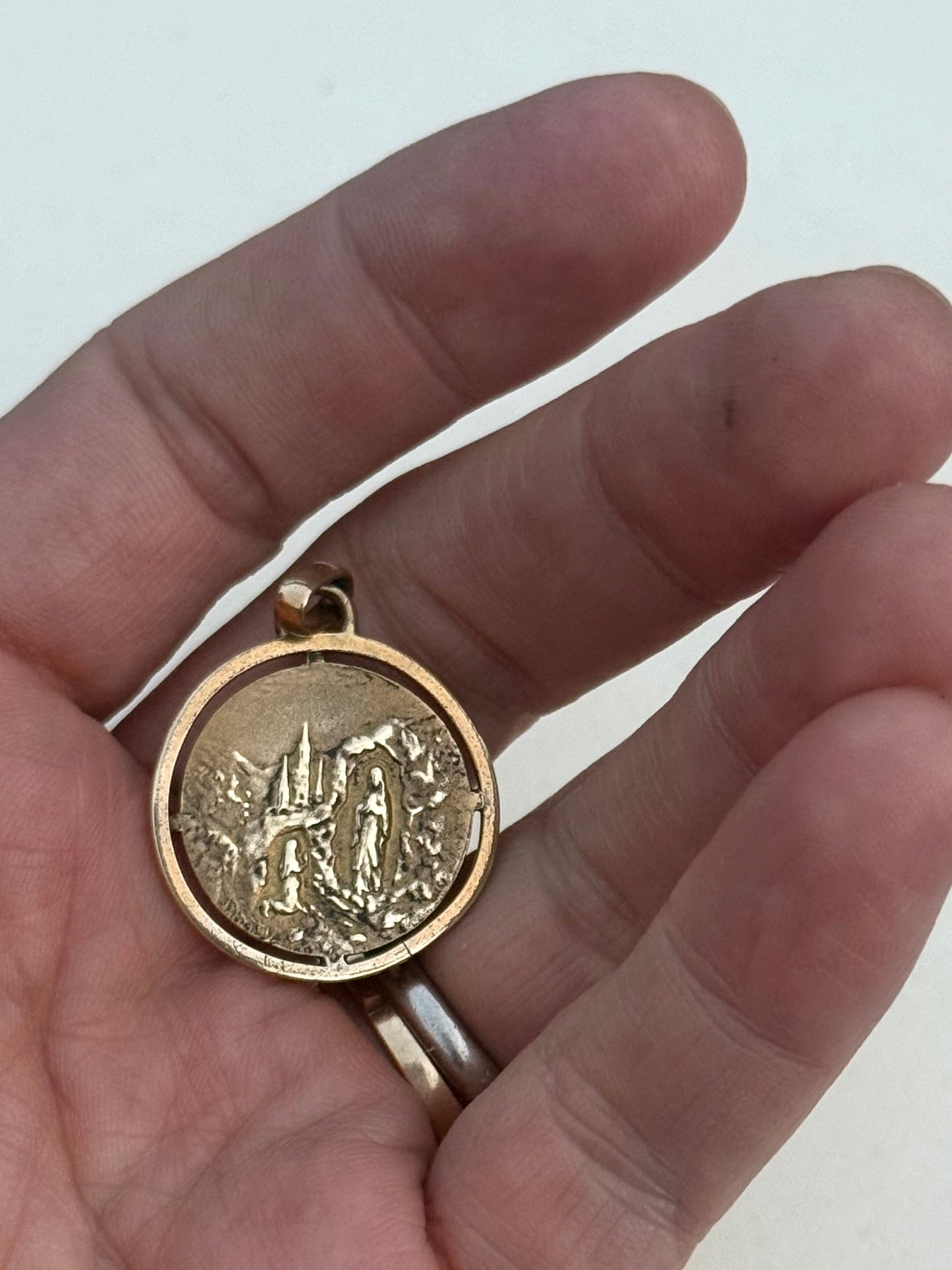 1900s .1930s Gold Fill Religious Holy Virgin Mother Maria French Lourdes Roman Catholic signed medallion token pendant