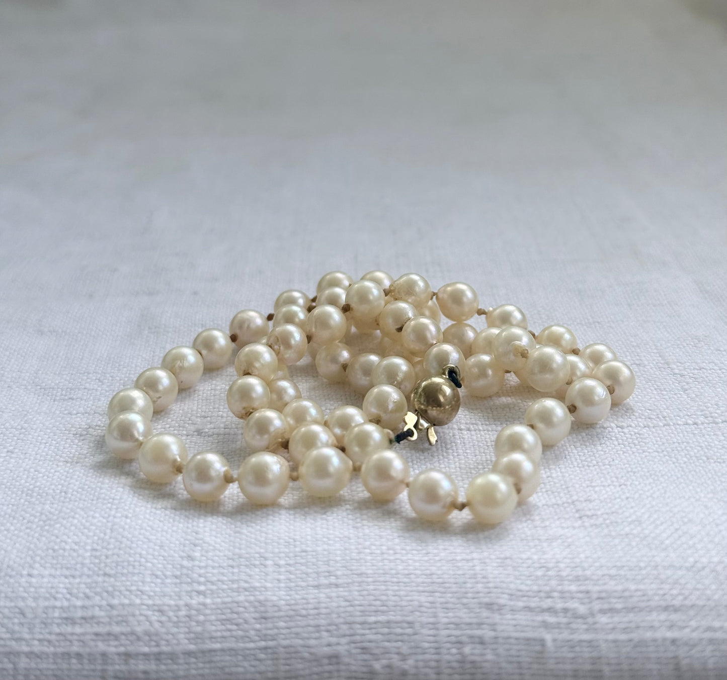 .375 .53cm long .9ct gold heirloom pearlescent pearl string of luxury real pearls necklace
