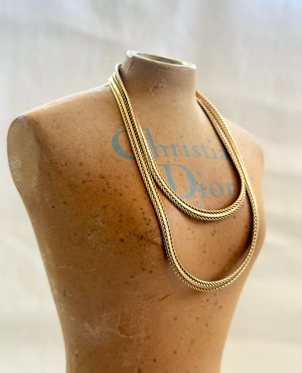 .1980s .1990s .375 .9ct gold classic solid flat snake chain tight link modernist yellow gold classic snake chain necklace