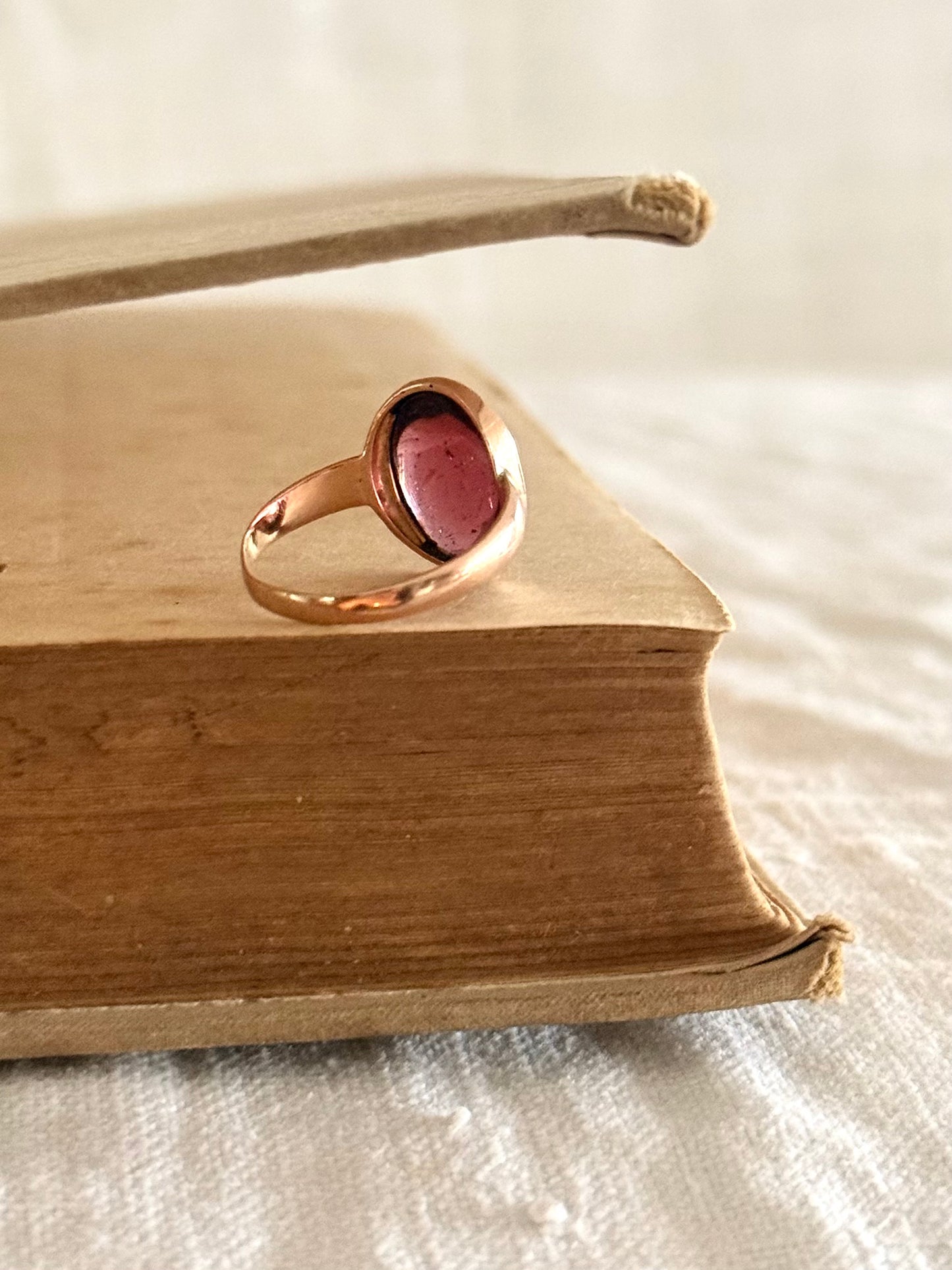 .15ct .1912 antique 3ct Pink Tourmaline cabochon gemstone treasured Chester England hallmarked 15ct gold high carat rose gold pink stone ring