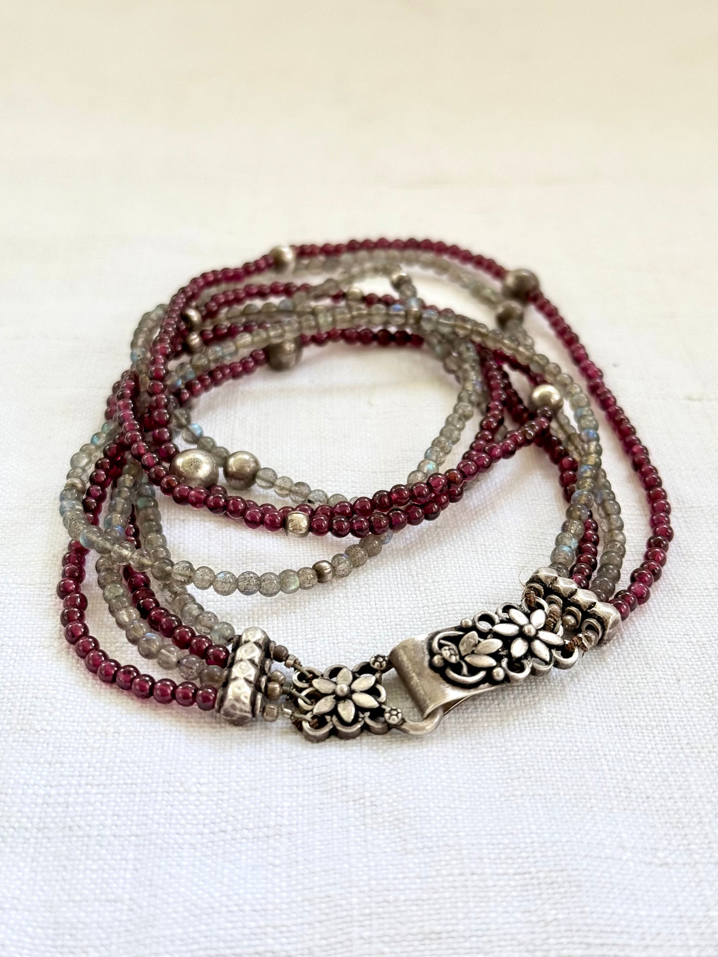 .4 strand gemstone .925 Indian style Garnet Labradorite gemstone necklace