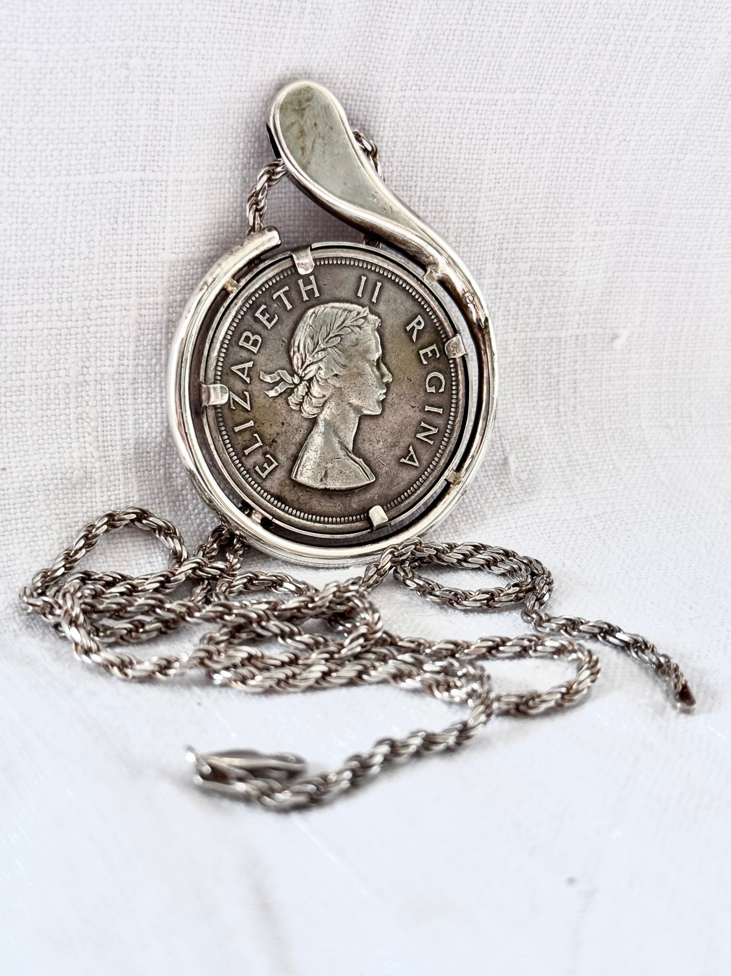 .1953 .500 silver and .925 silver large modernist statement South African 5 Shillings Silver Coin pendant and long rope weave chain necklace