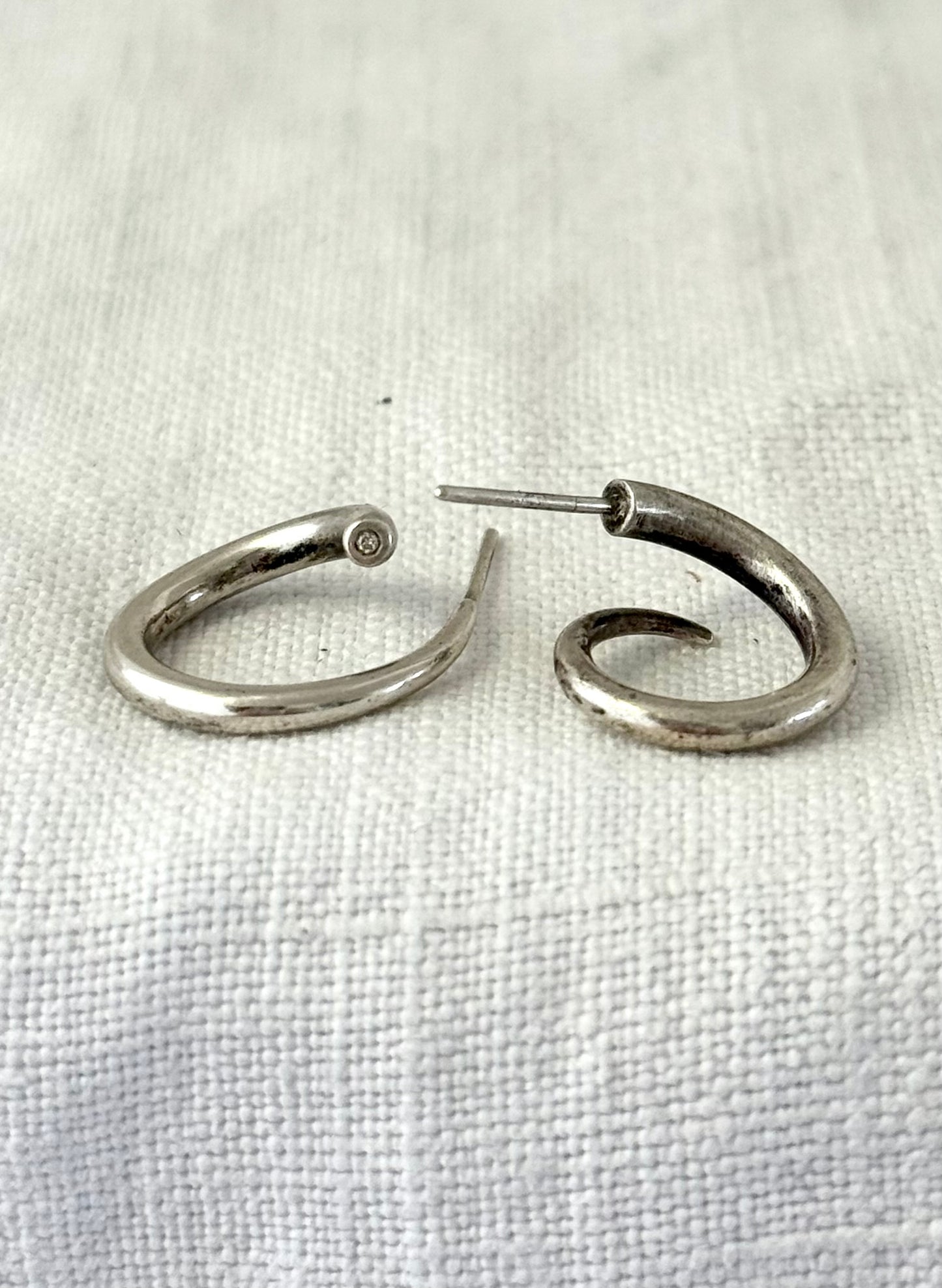 .925 silver diamond accent artisan made twist twirl mismatched wearable art solid silver luxury hoop post stud earrings