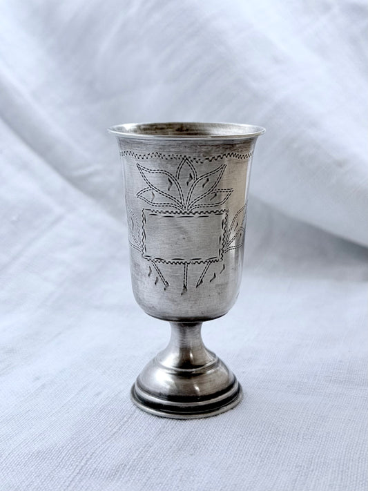 .1920s 1930s .833 antique silver Kiddush Jewish heritage silver cup. An exceptional  heritage piece