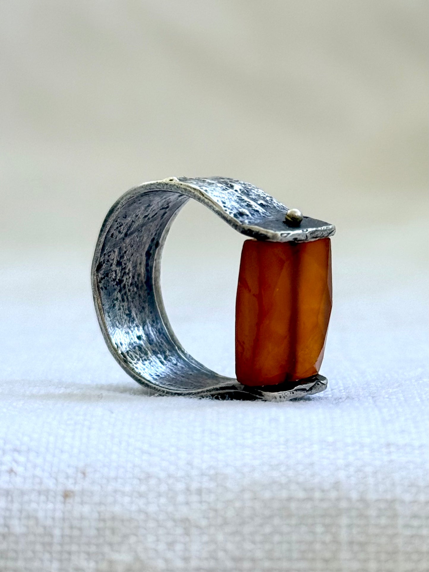 .925 Artisan made Carnelian gemstone sterling silver horse shoe hand made saddle ring swivel gemstone studio made shape gemstone bead ring