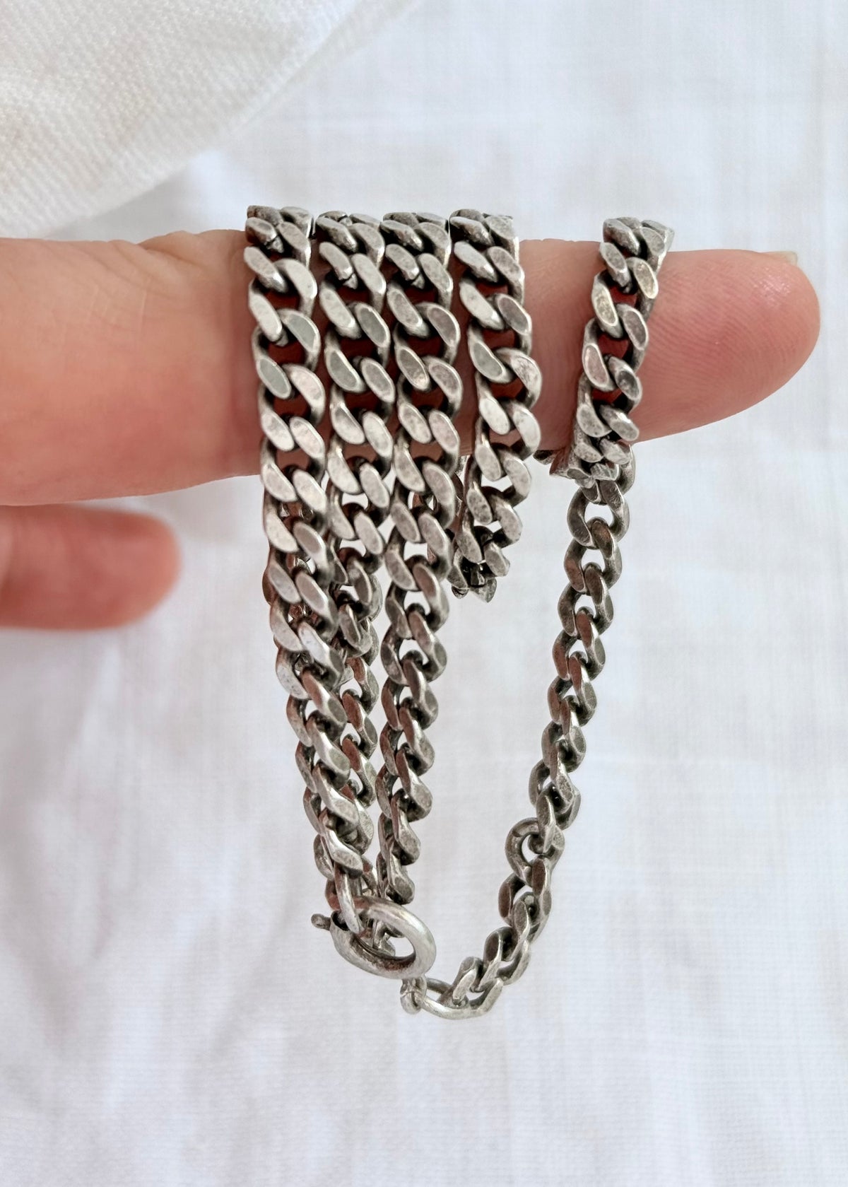 .1960s .925 chunky retro Modernist solid sterling silver fancy form knife edge classic statement chunky flat curb chain necklace