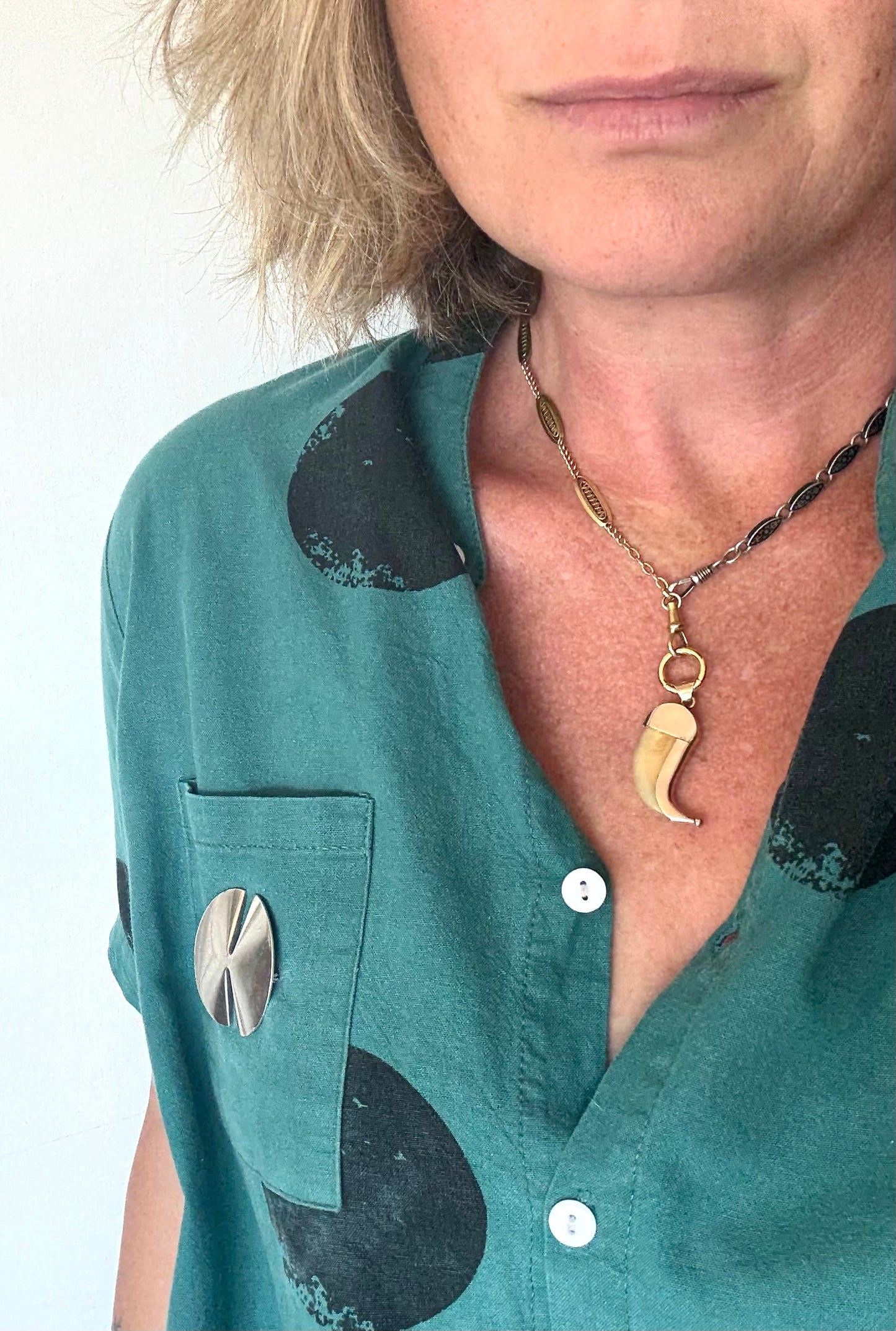 .1890s .1900s .375 .9ct gold well sized true Antique Rare Find Lion Claw Tiger claw lucky talisman heirloom collectors treasure pendant